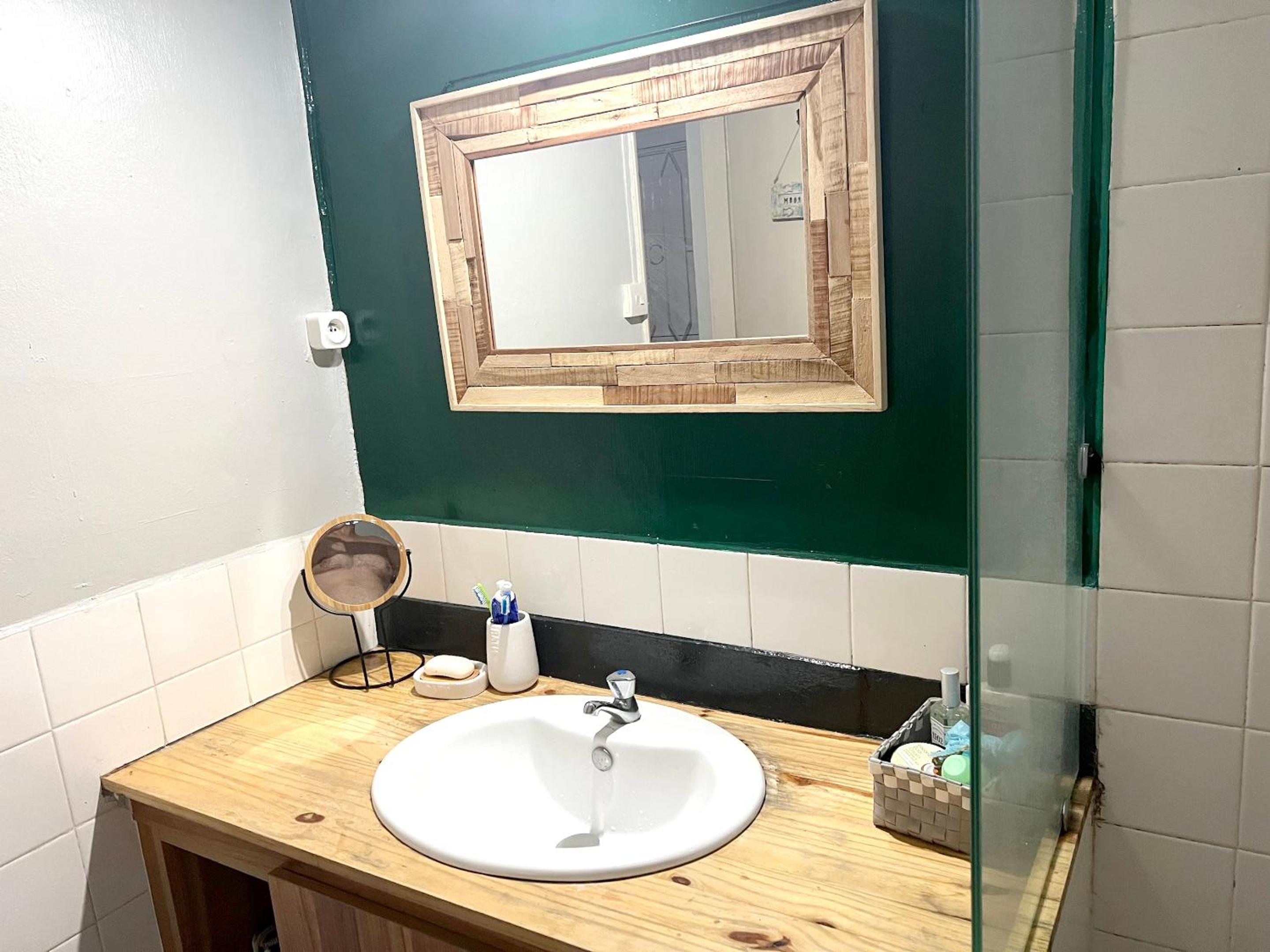 Charming Studio in Grand Baie, 60 m² with Shared Pool