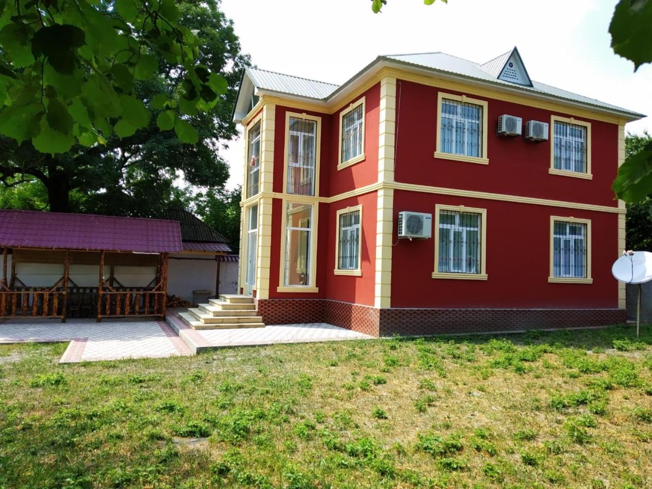 Red Villa Big swimming pool