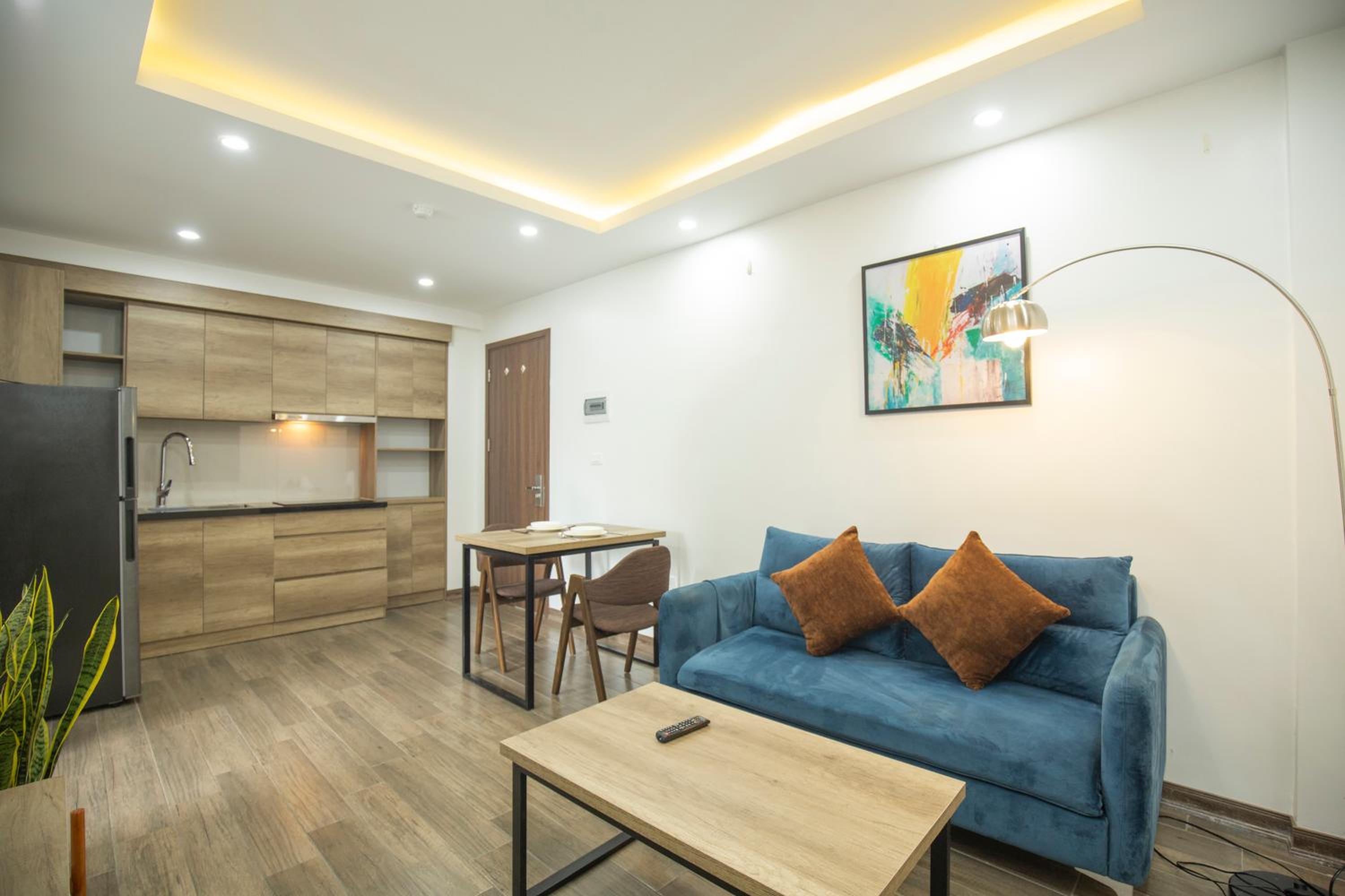 The Valley - Westlake Apartment