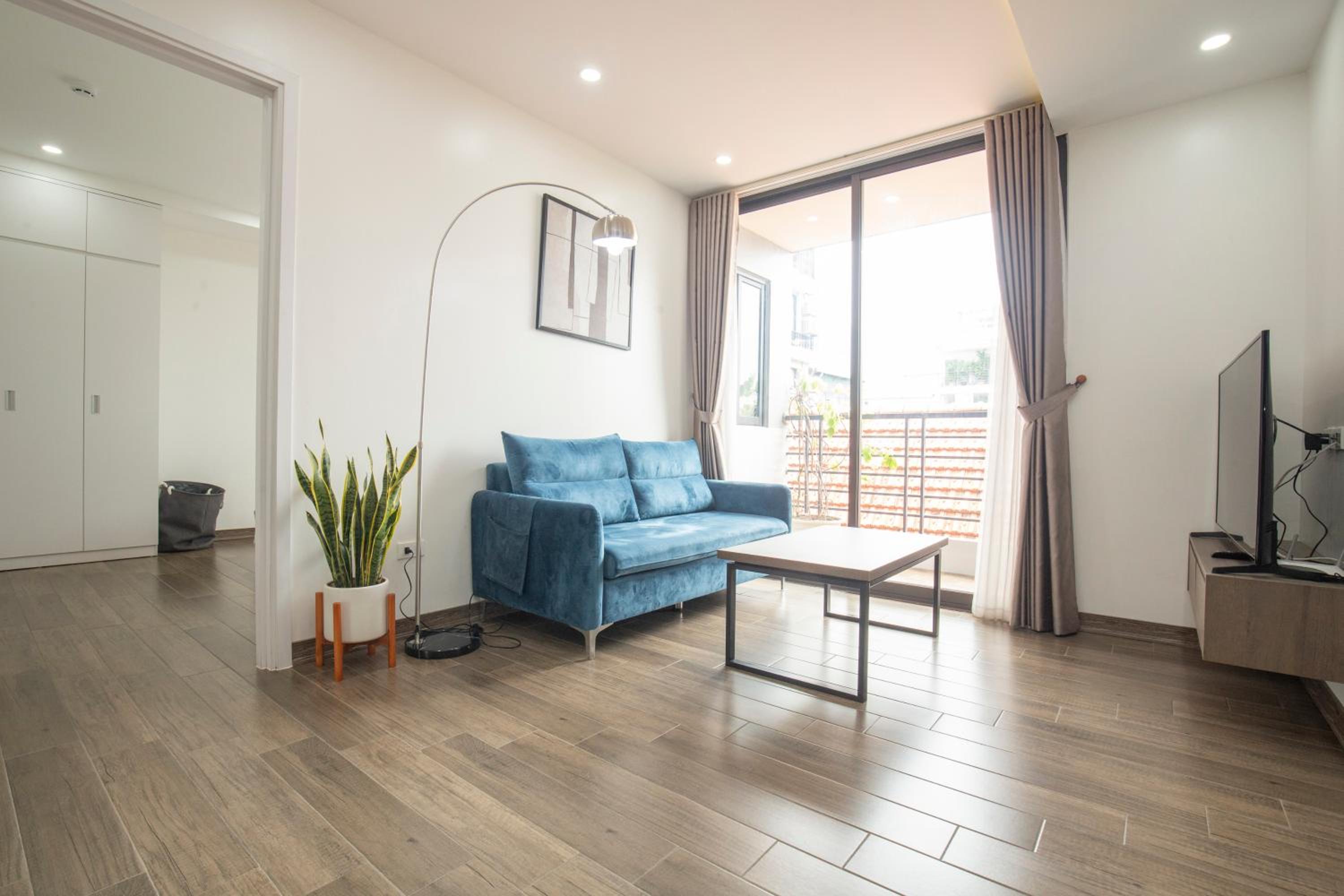 The Valley - Westlake Apartment