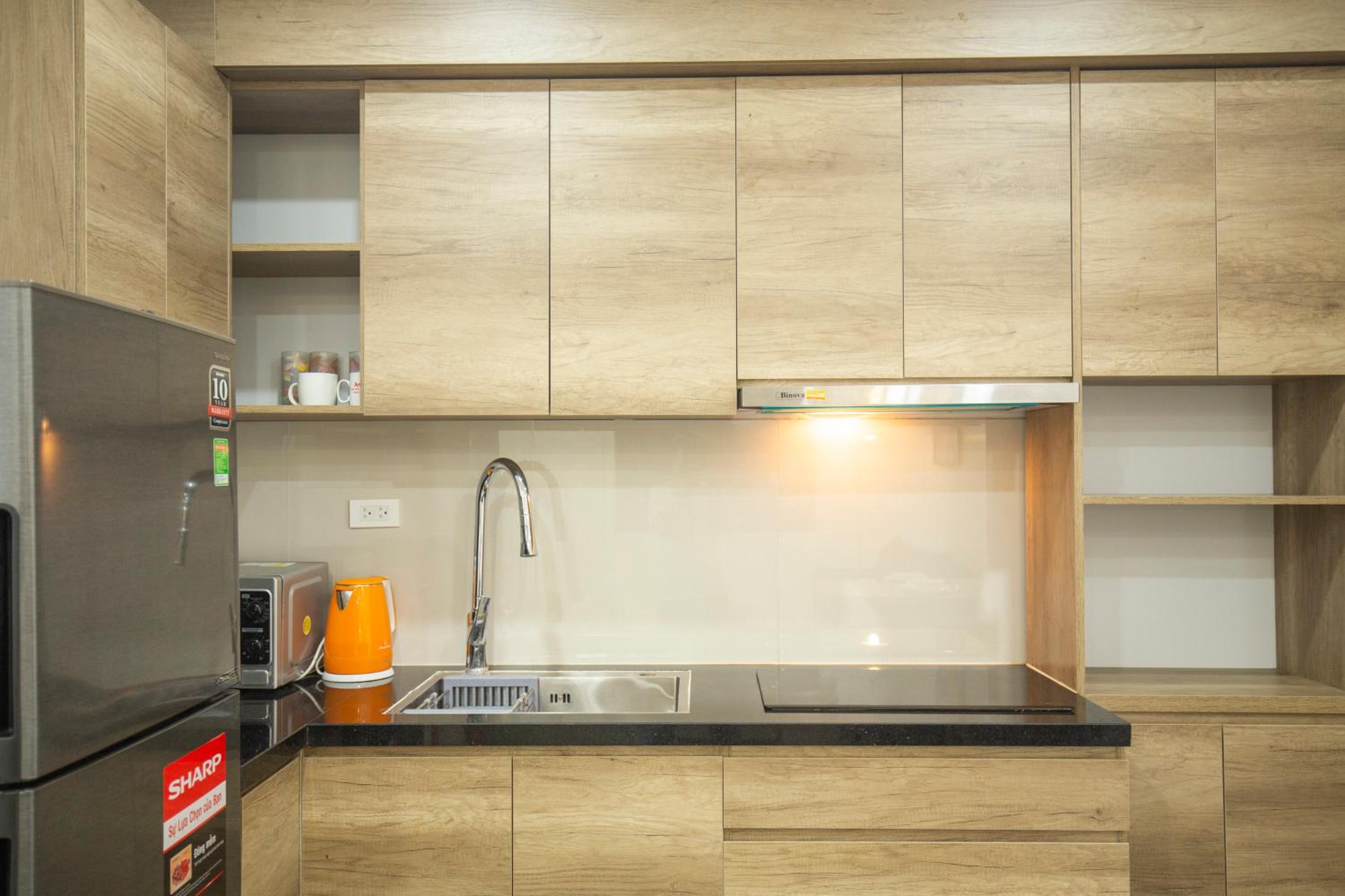 The Valley - Westlake Apartment