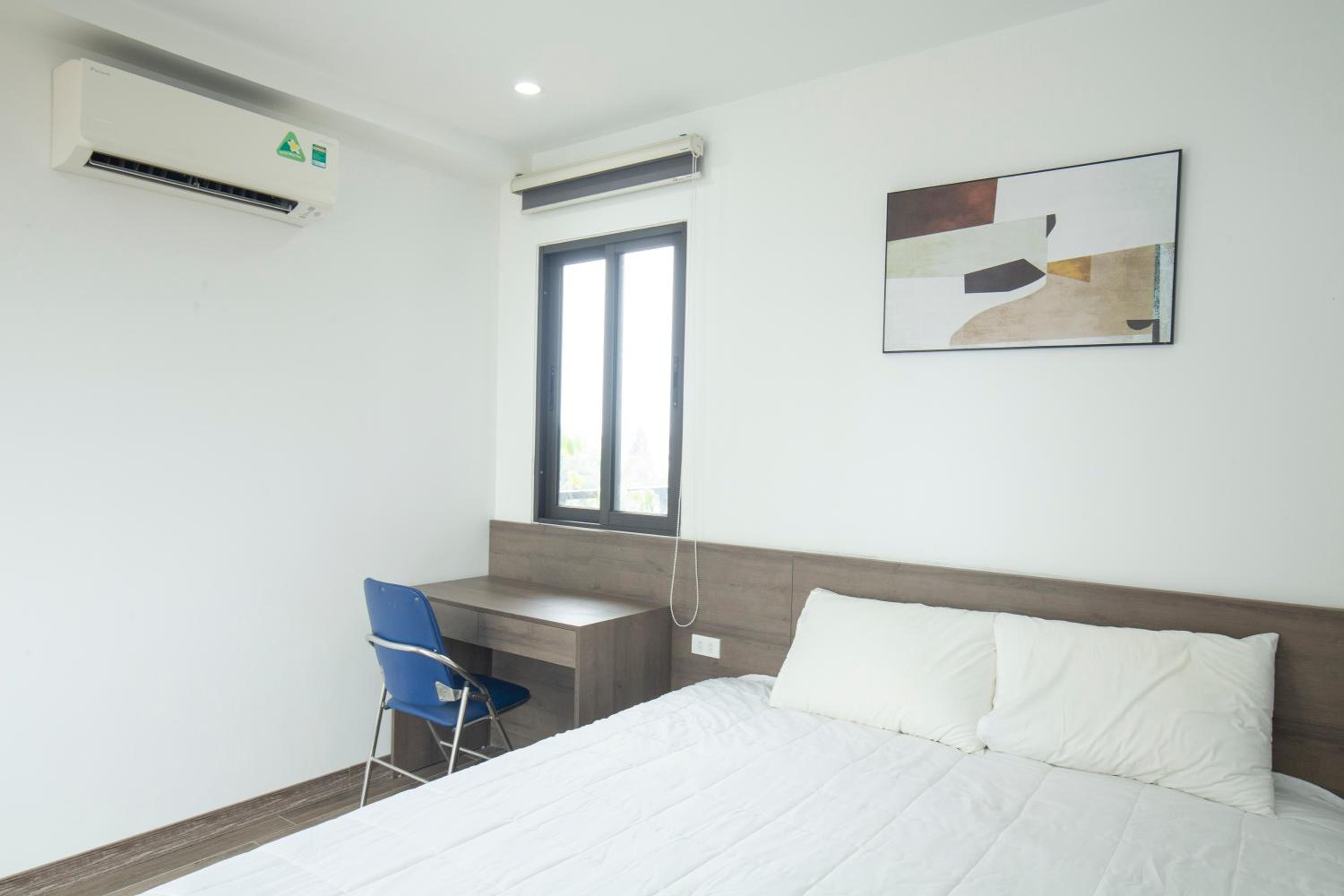 The Valley - Westlake Apartment