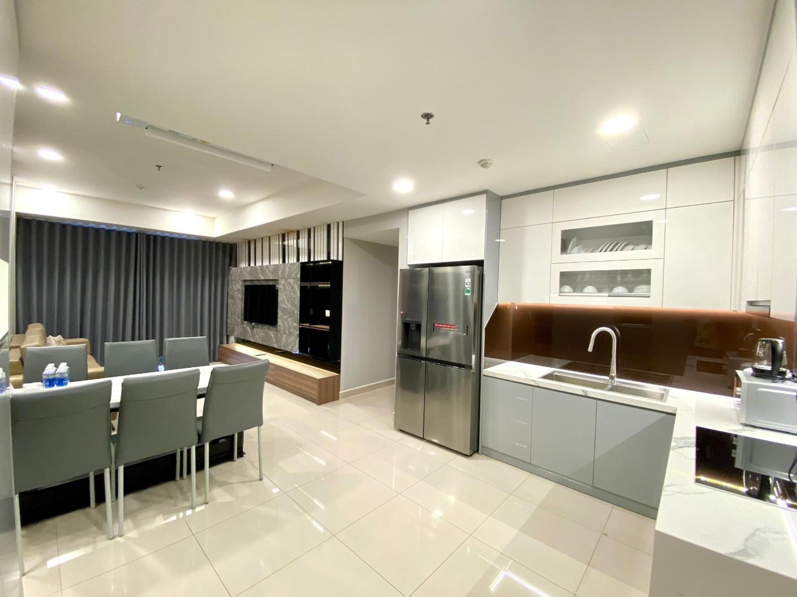 Soho Apt - luxury stay, next to BenThanh market