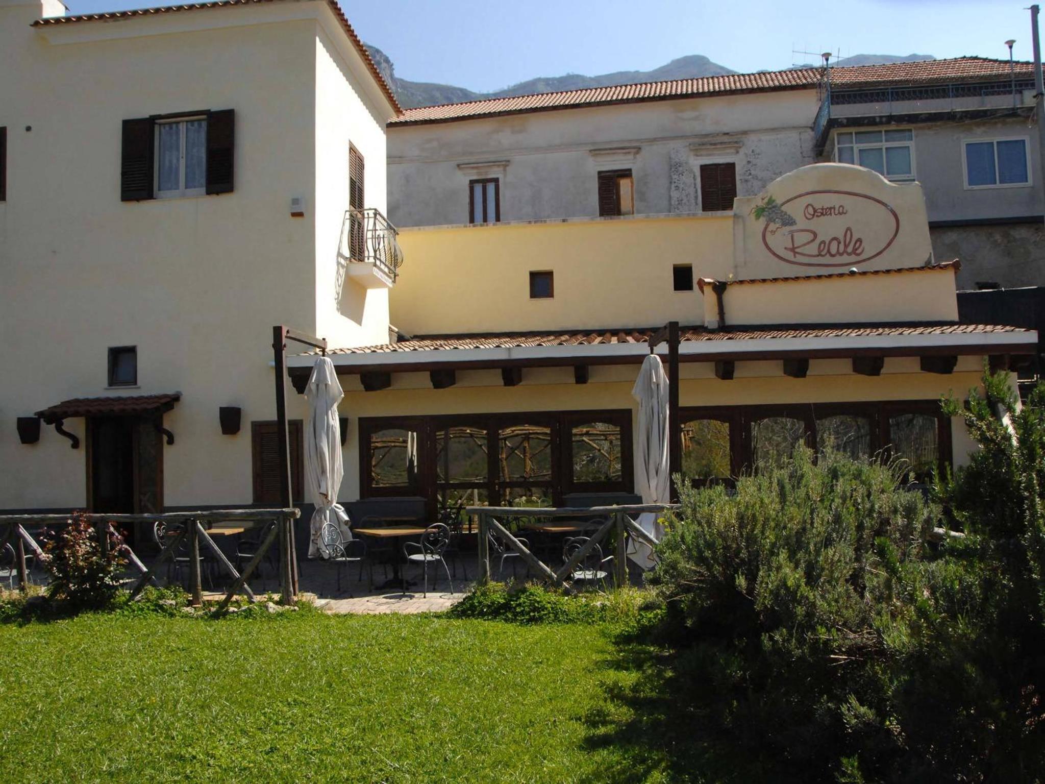 Reale Wine Resort view 2