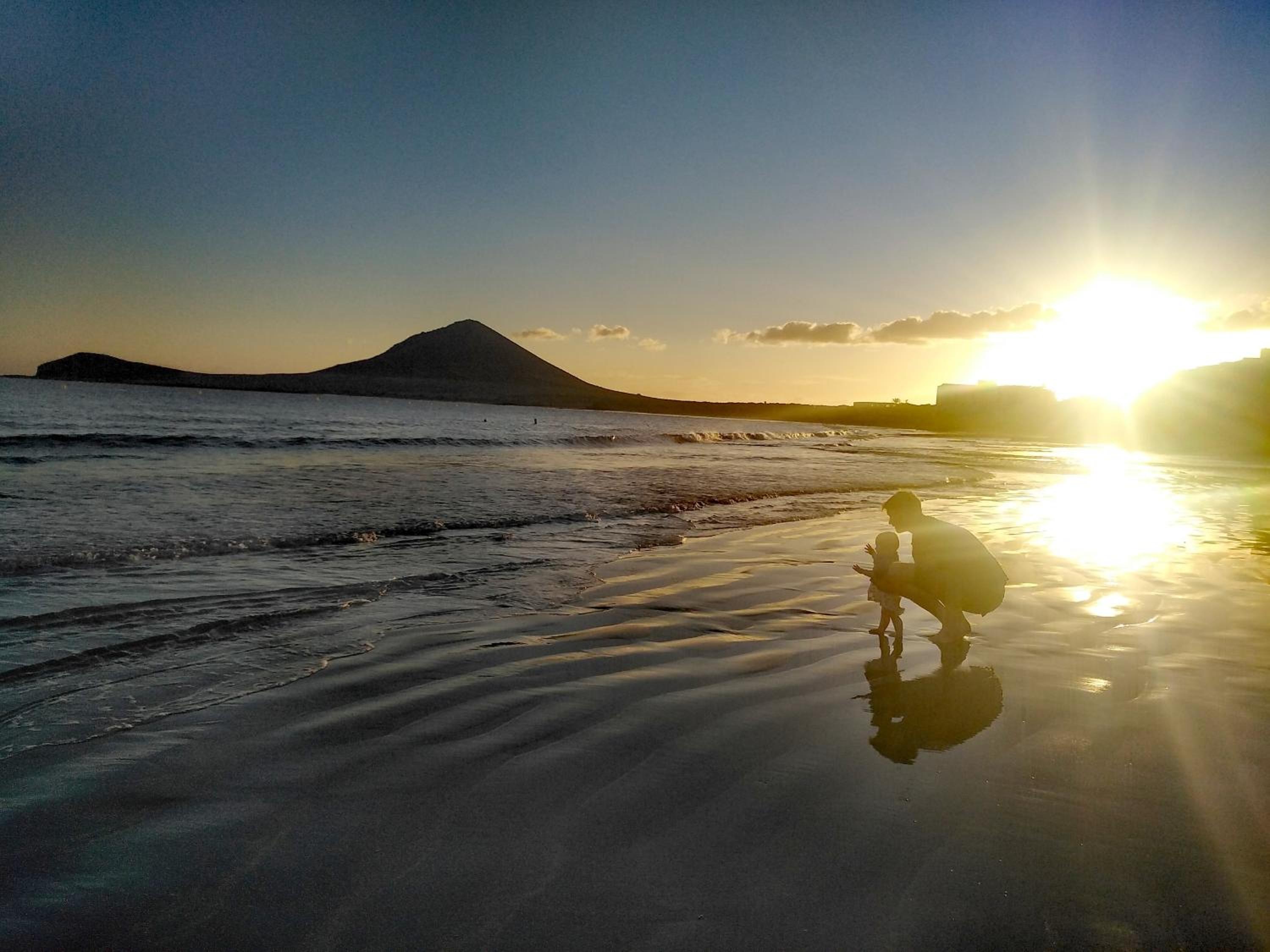 Alquilaencanarias Medano Cabezo Beach