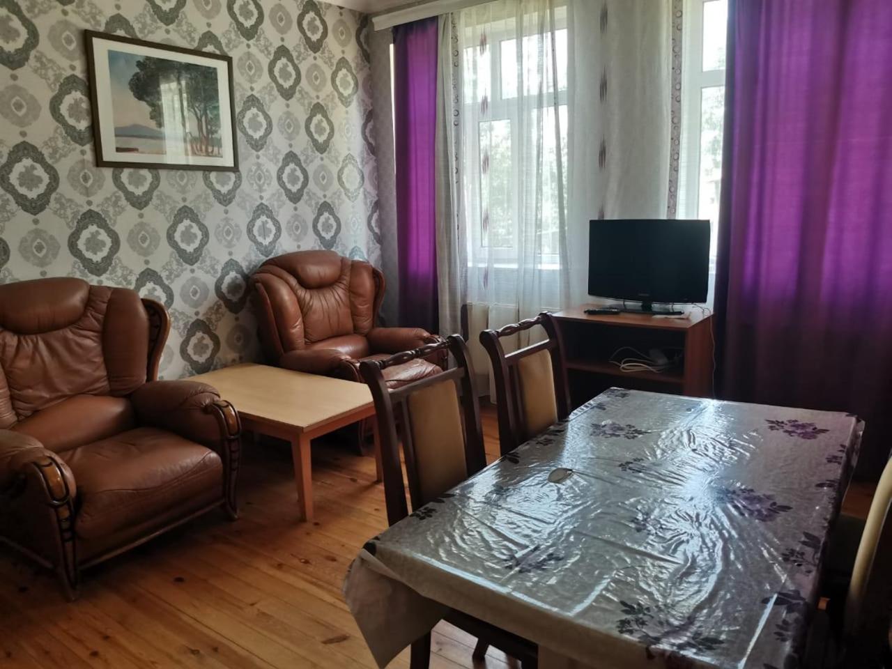 Dağ evi 2 yataq otağı 1 salon
