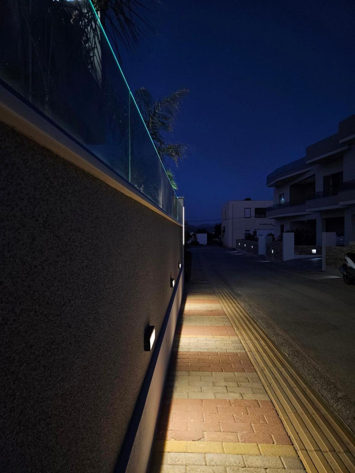 CALM & DREAMY LUXURY APTS view 5