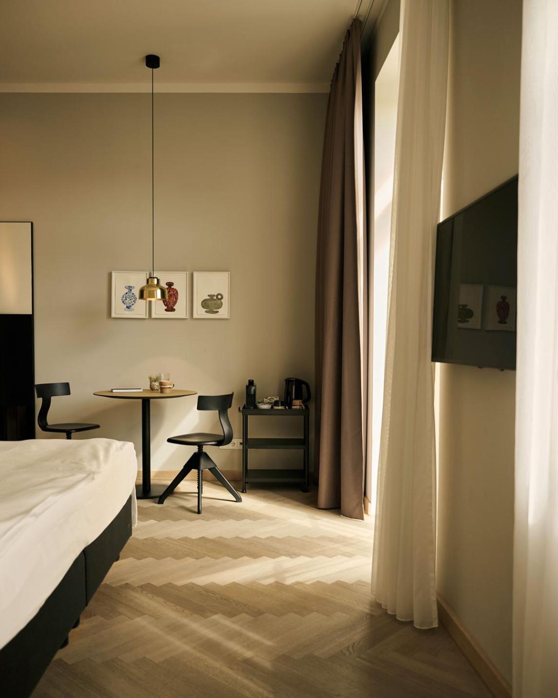 Melter Hotel Apartments - a Neighborhood Hotel - Property Image 40