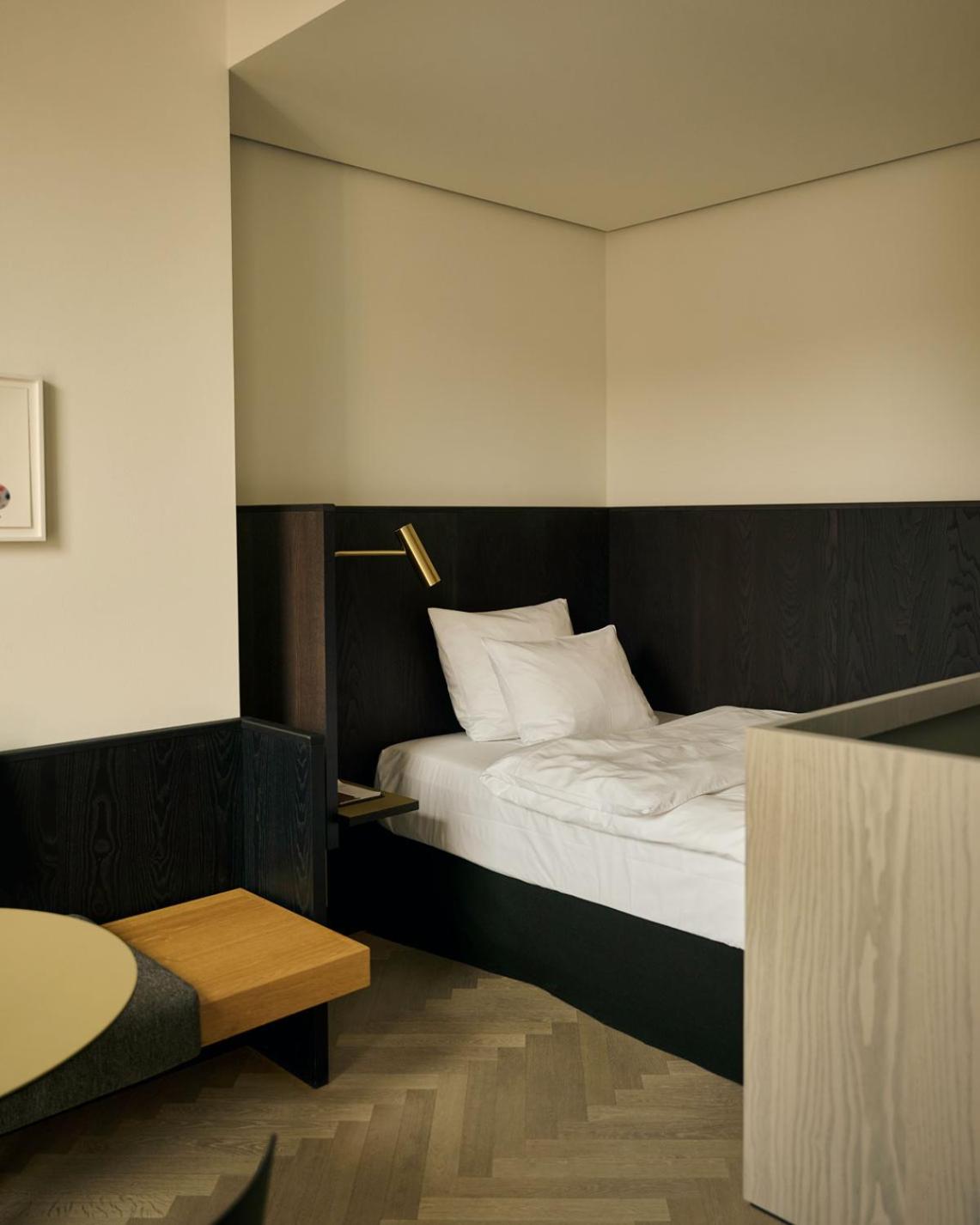 Melter Hotel Apartments - a Neighborhood Hotel - Property Image 8