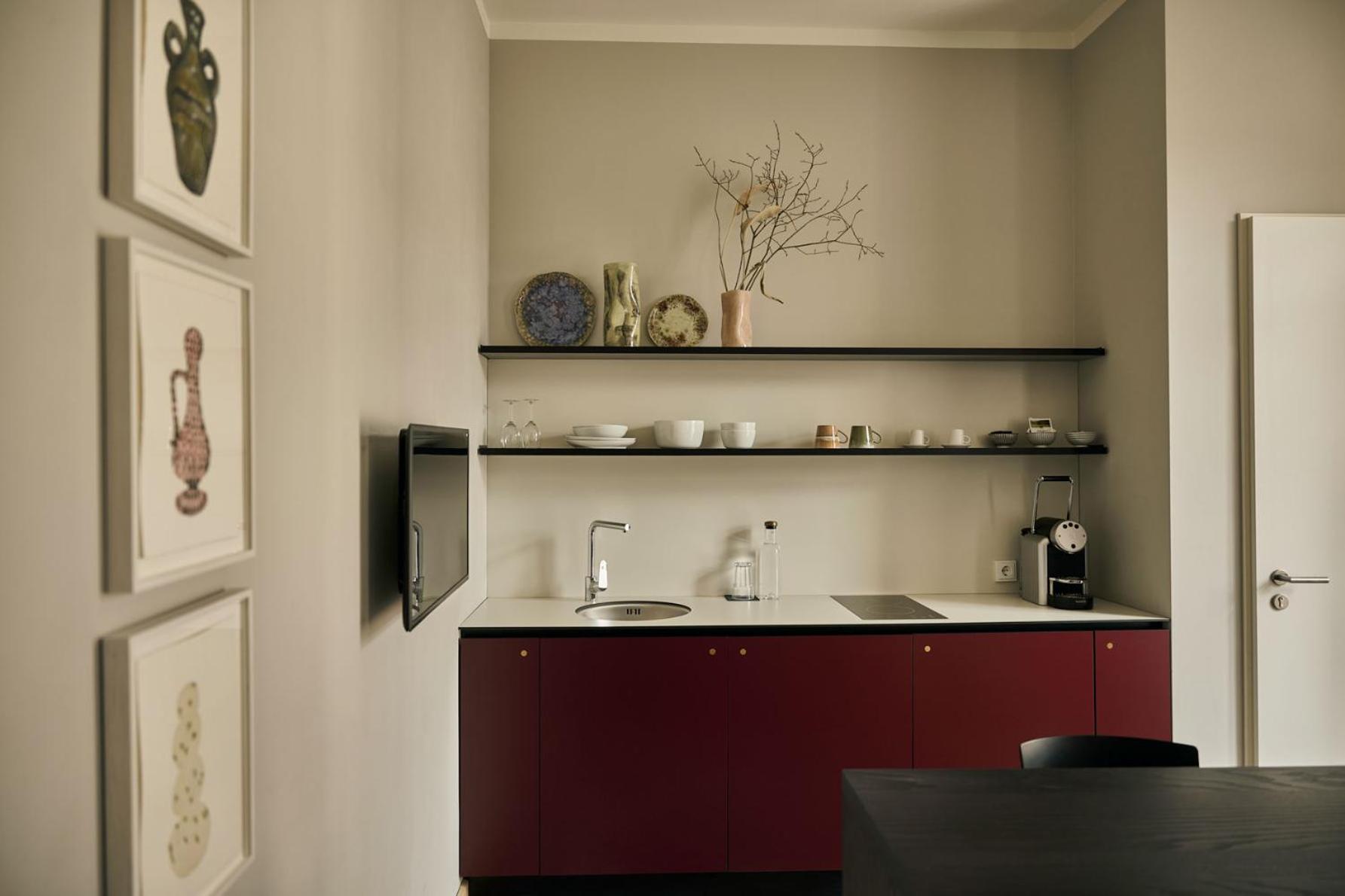 Melter Hotel Apartments - a Neighborhood Hotel - Property Image 49