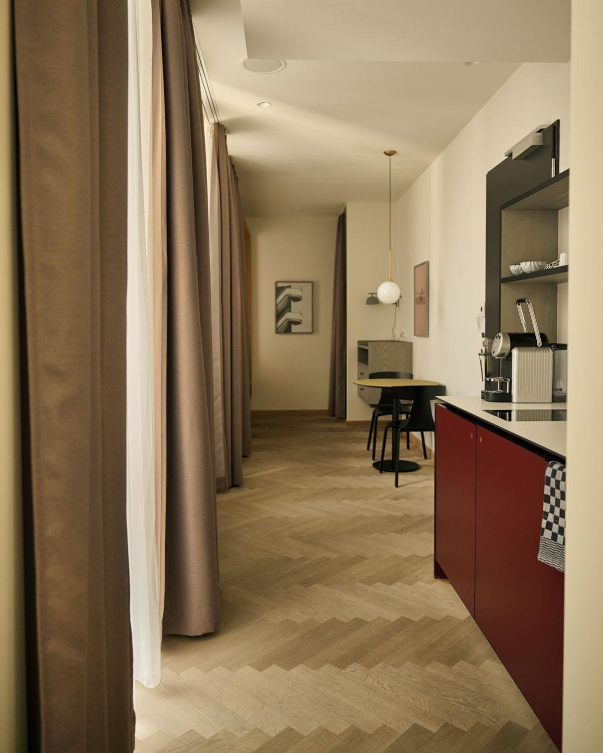 Melter Hotel Apartments - a Neighborhood Hotel - Property Image 46