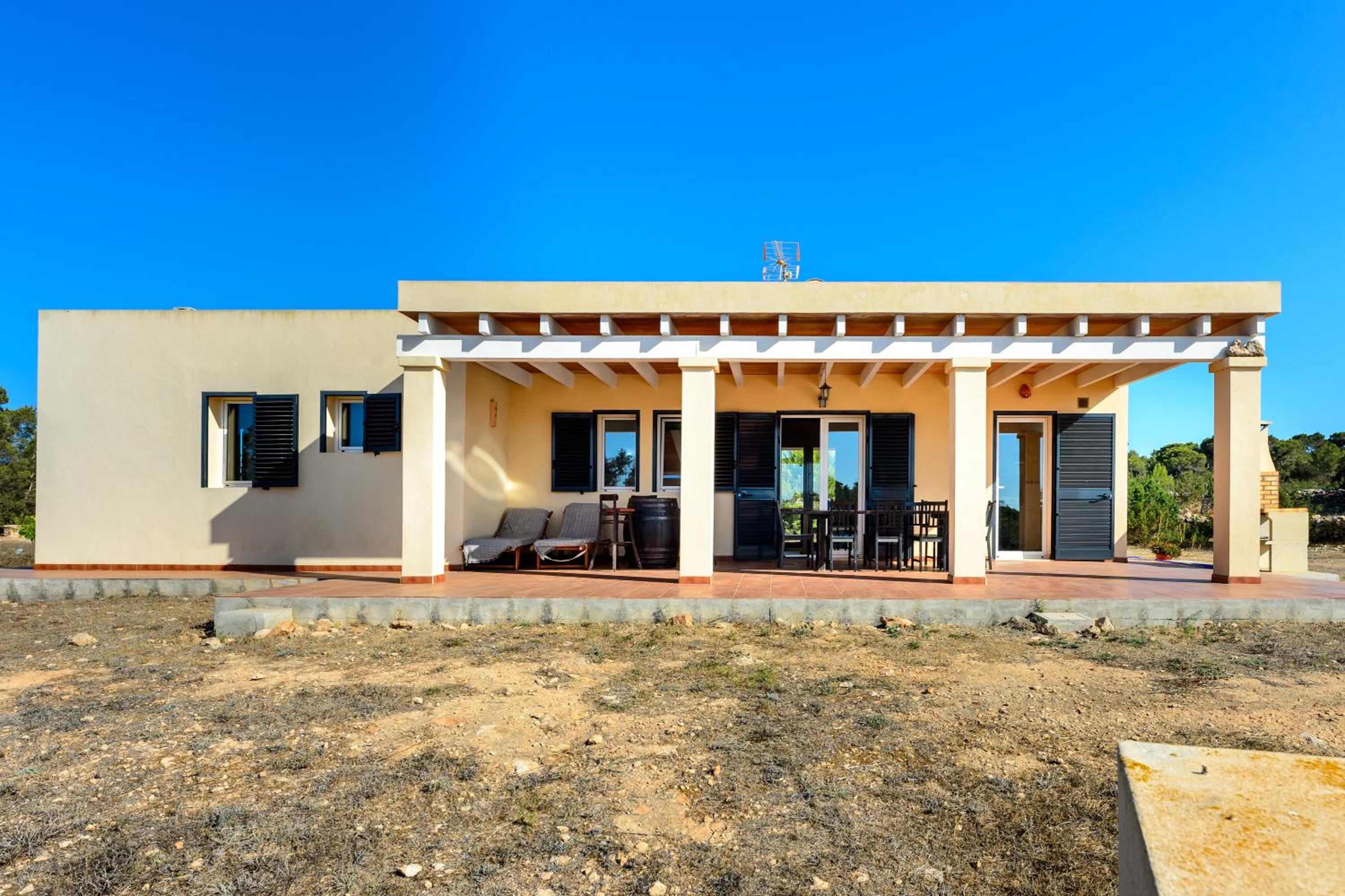 Es Camp