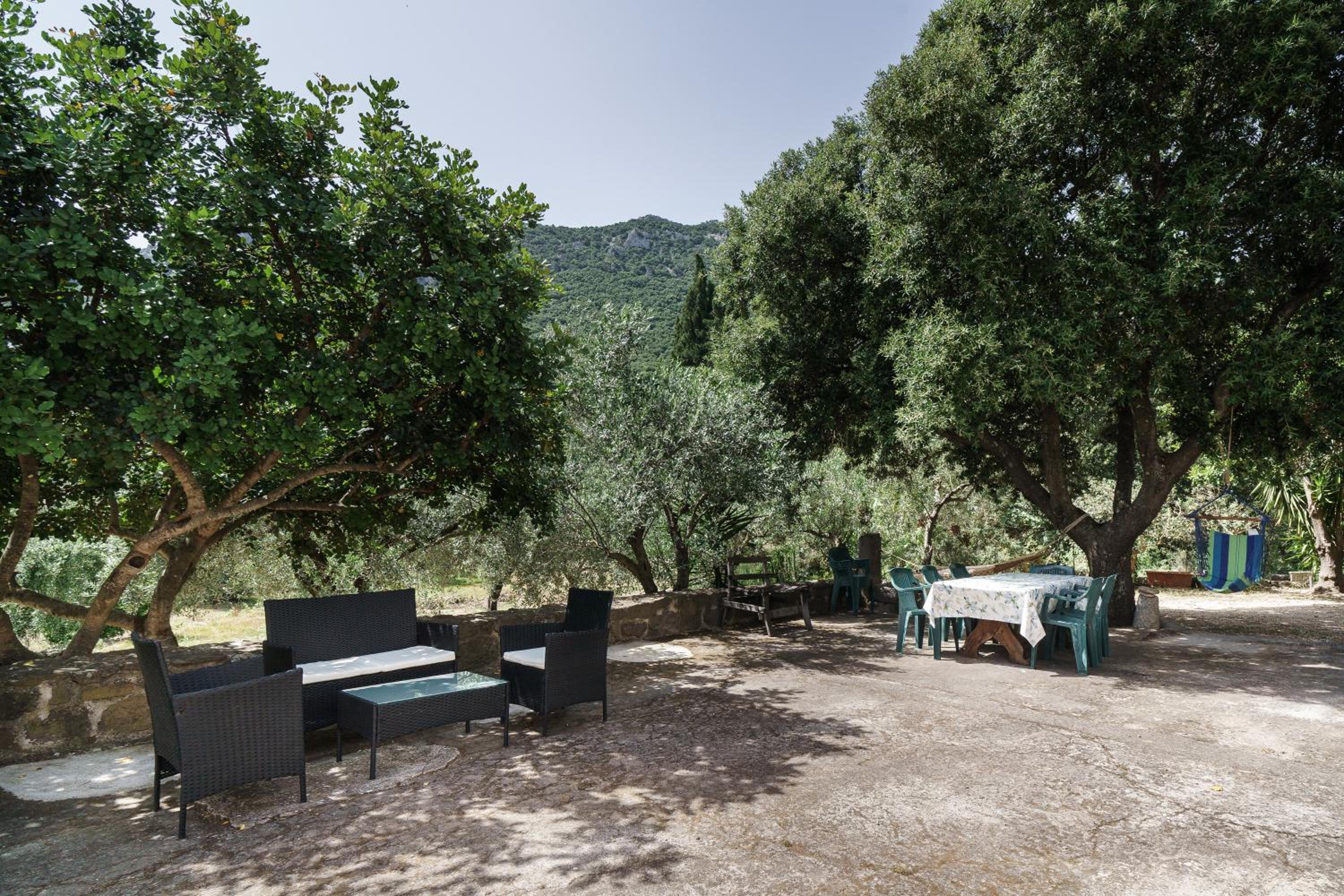 Bosco Littu view 3