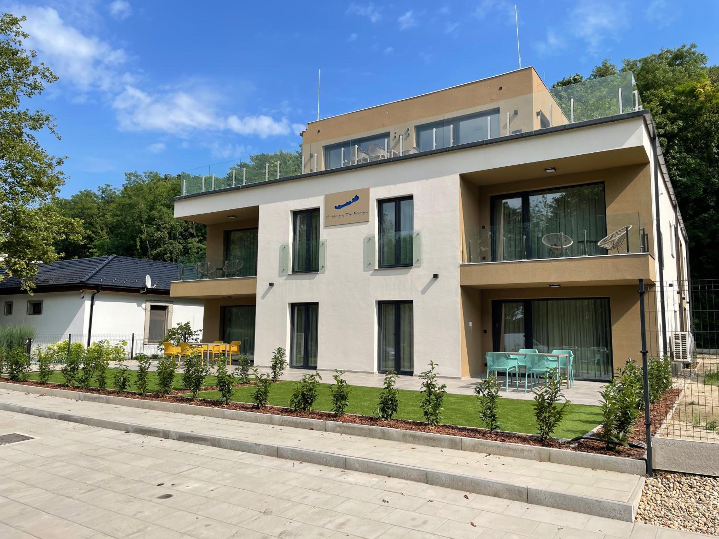 Optimus Residence