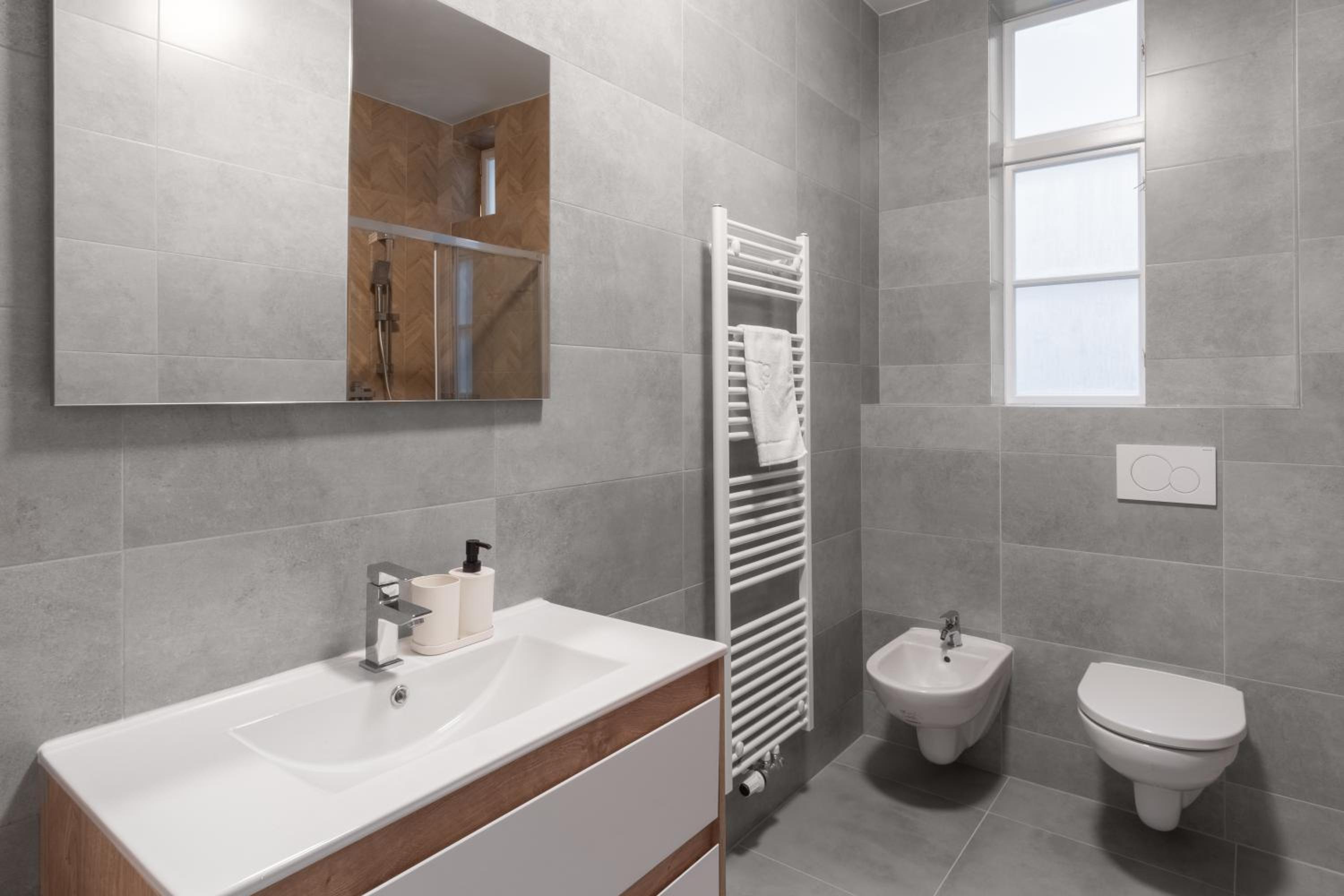 Prague Days - Modern Apartments just 7 min from Wenceslas Square