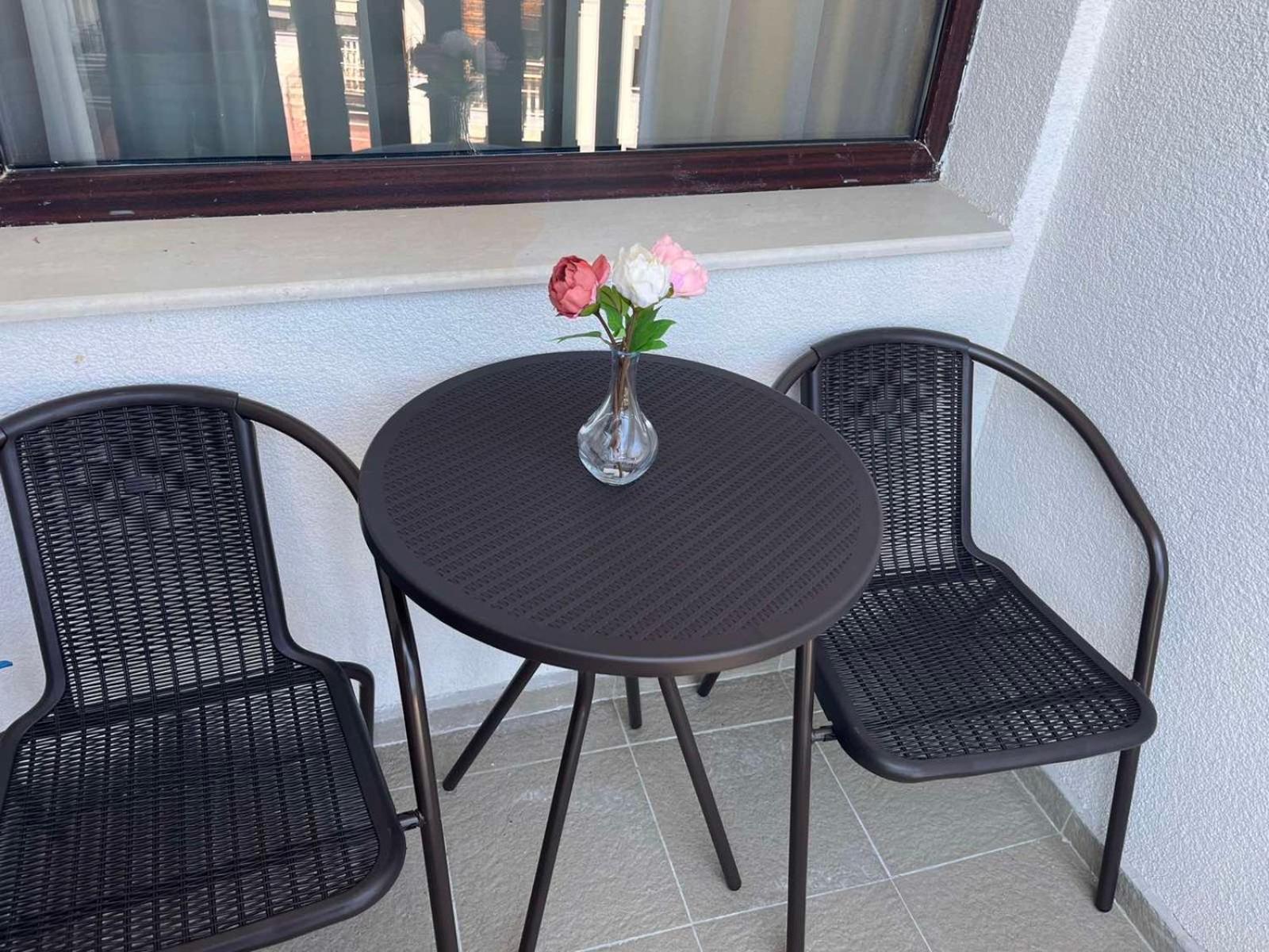 Alpine luxury two bed-two bathrooms apartment B25