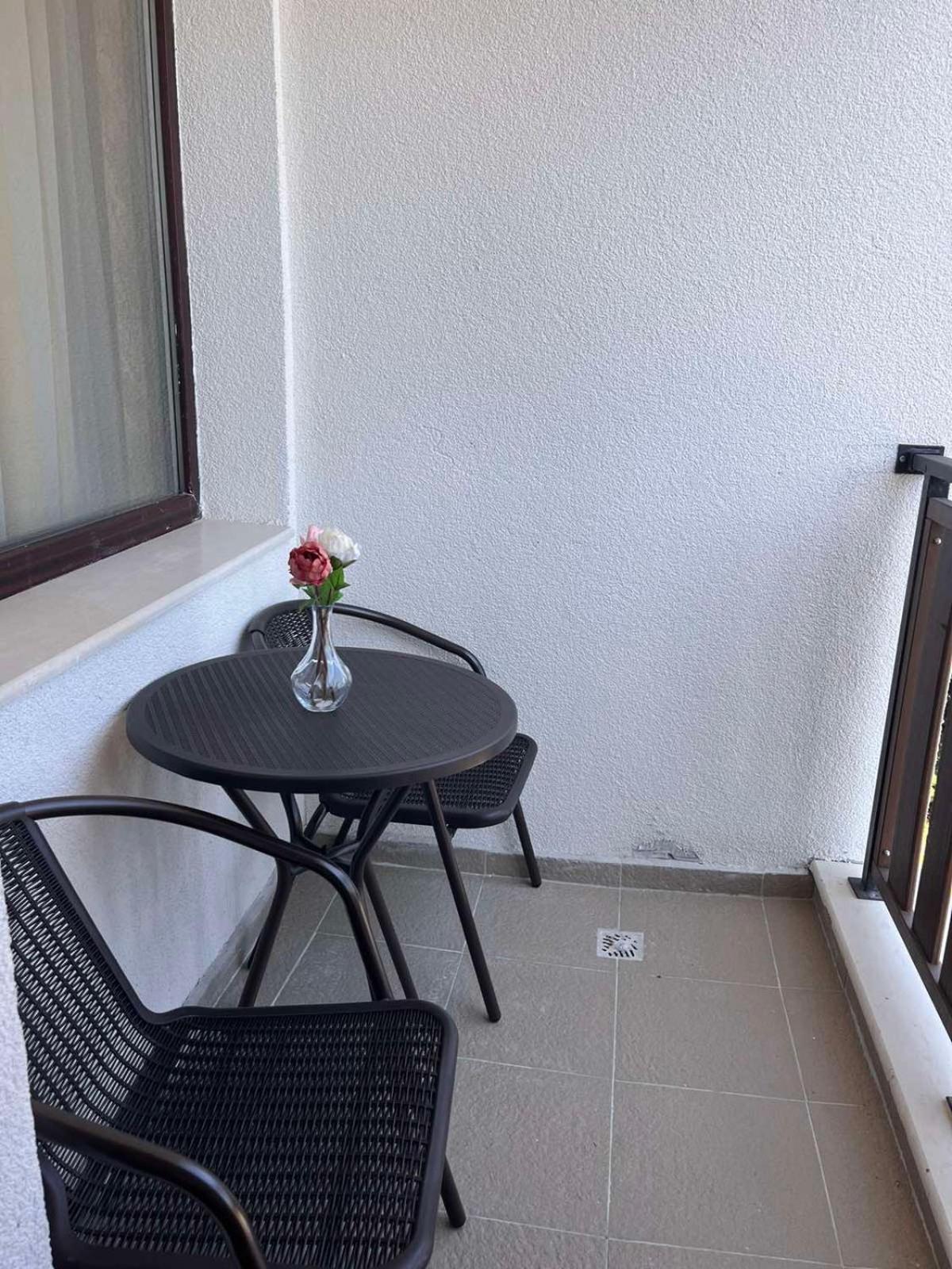 Alpine luxury two bed-two bathrooms apartment B25