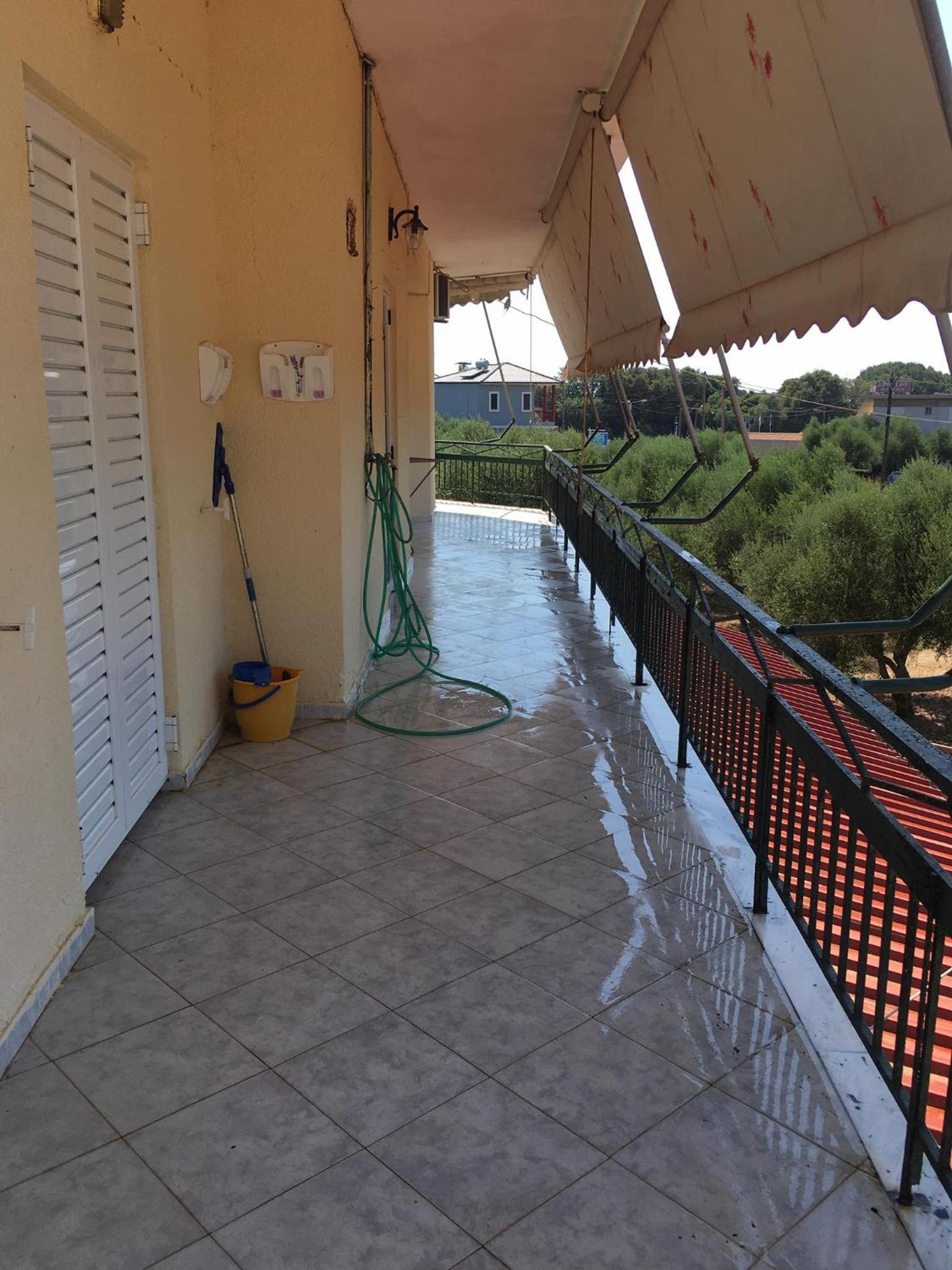 Stathis Rooms