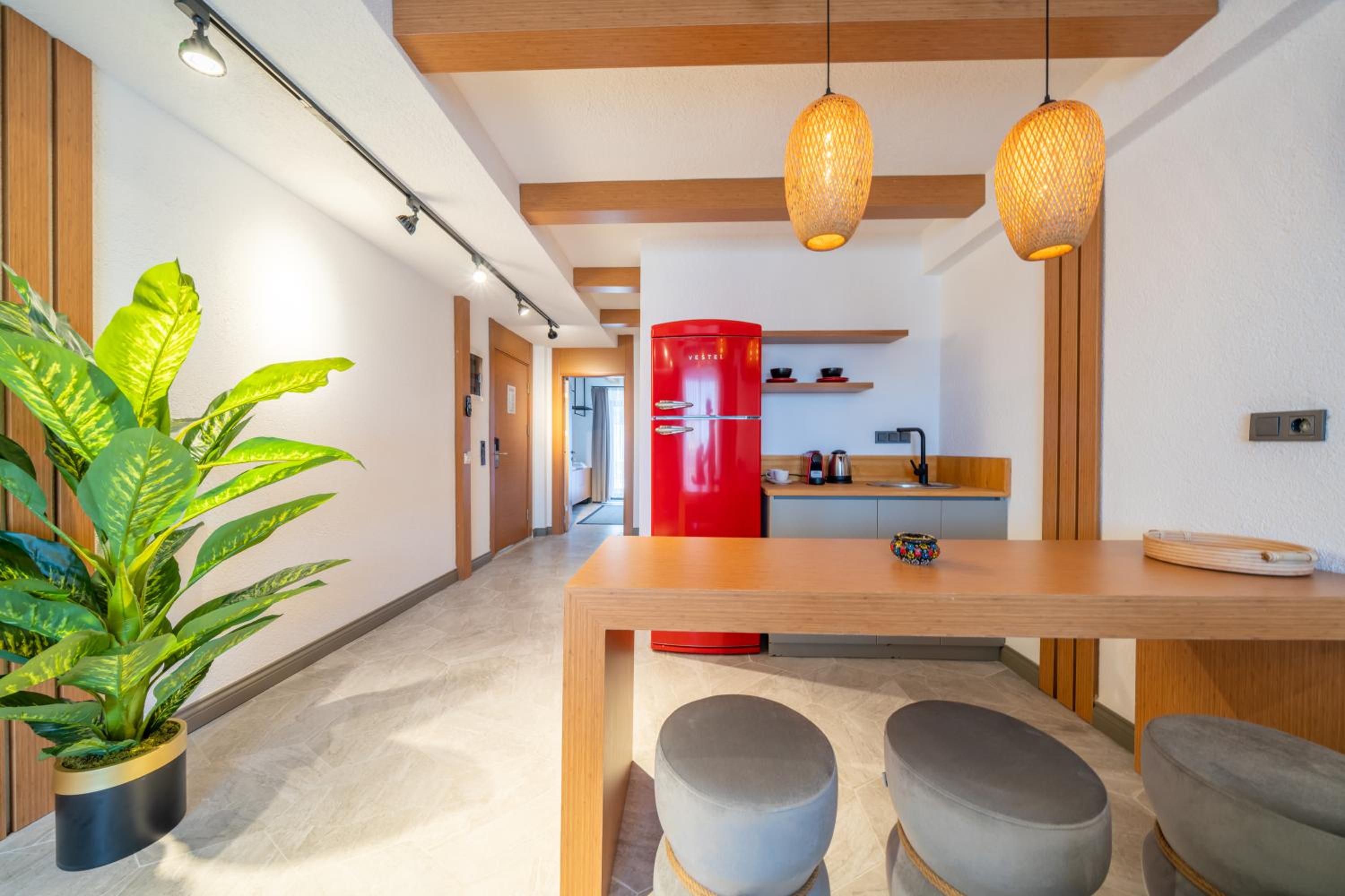 Lupia Süitleri - Image 57