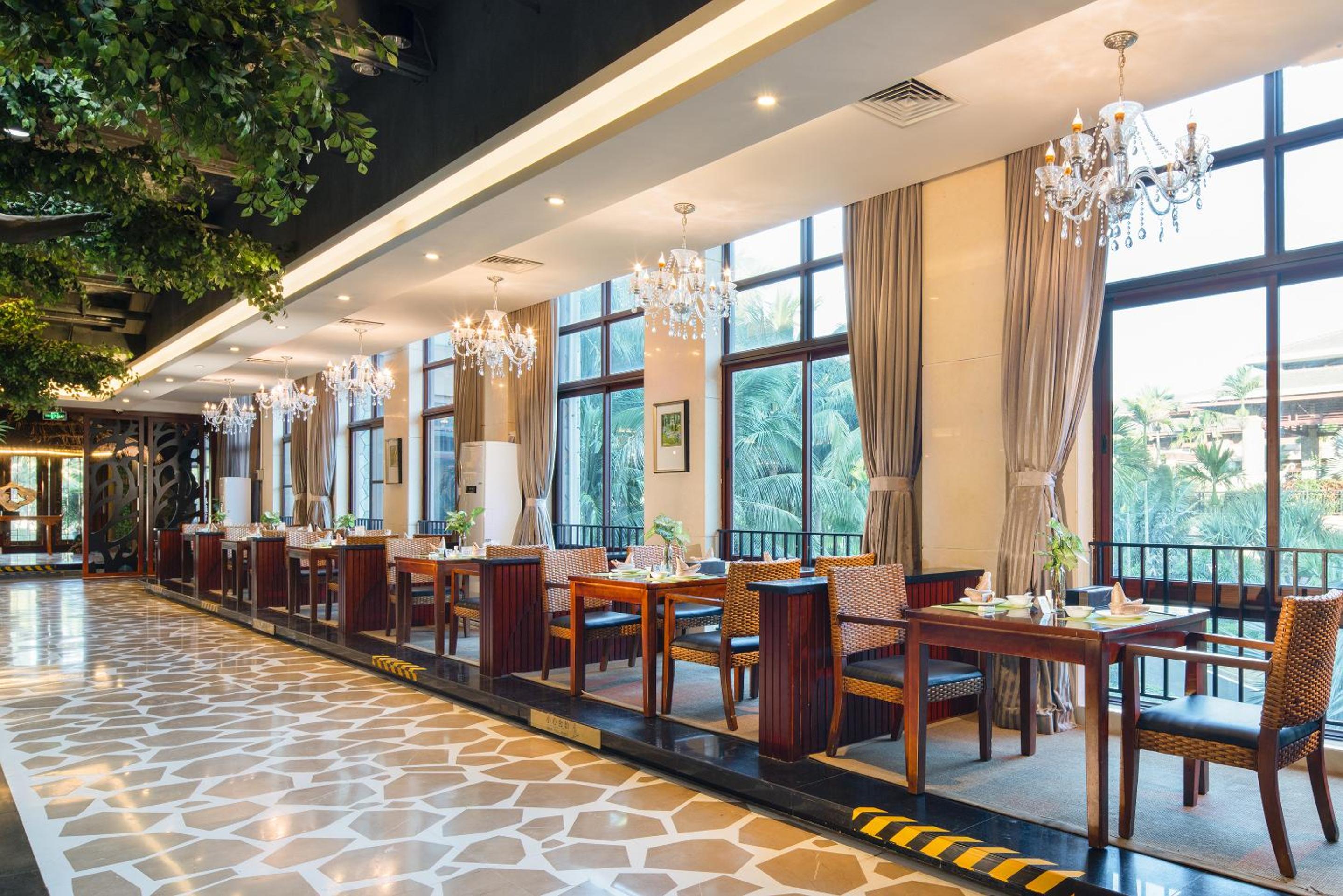 restaurant