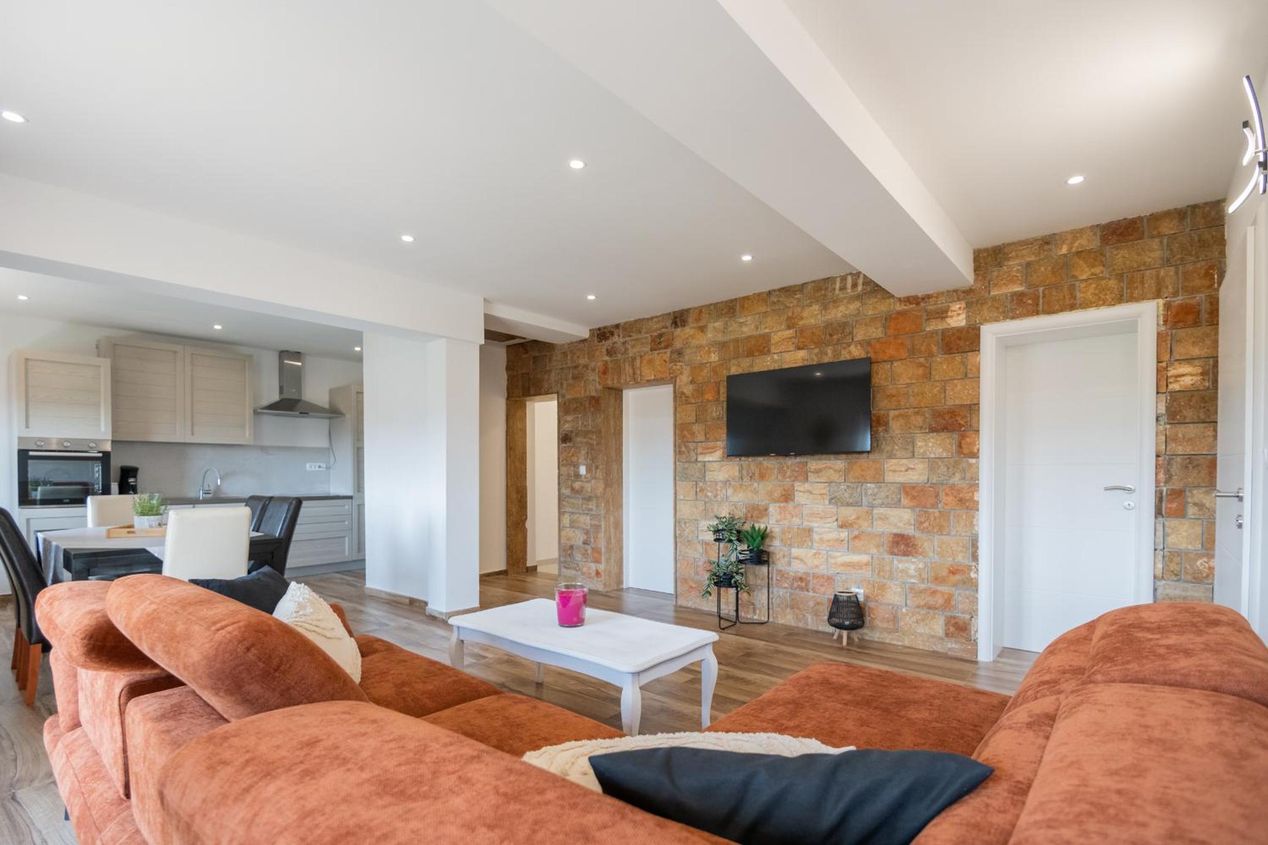Luxury Apartment Budimir view 3