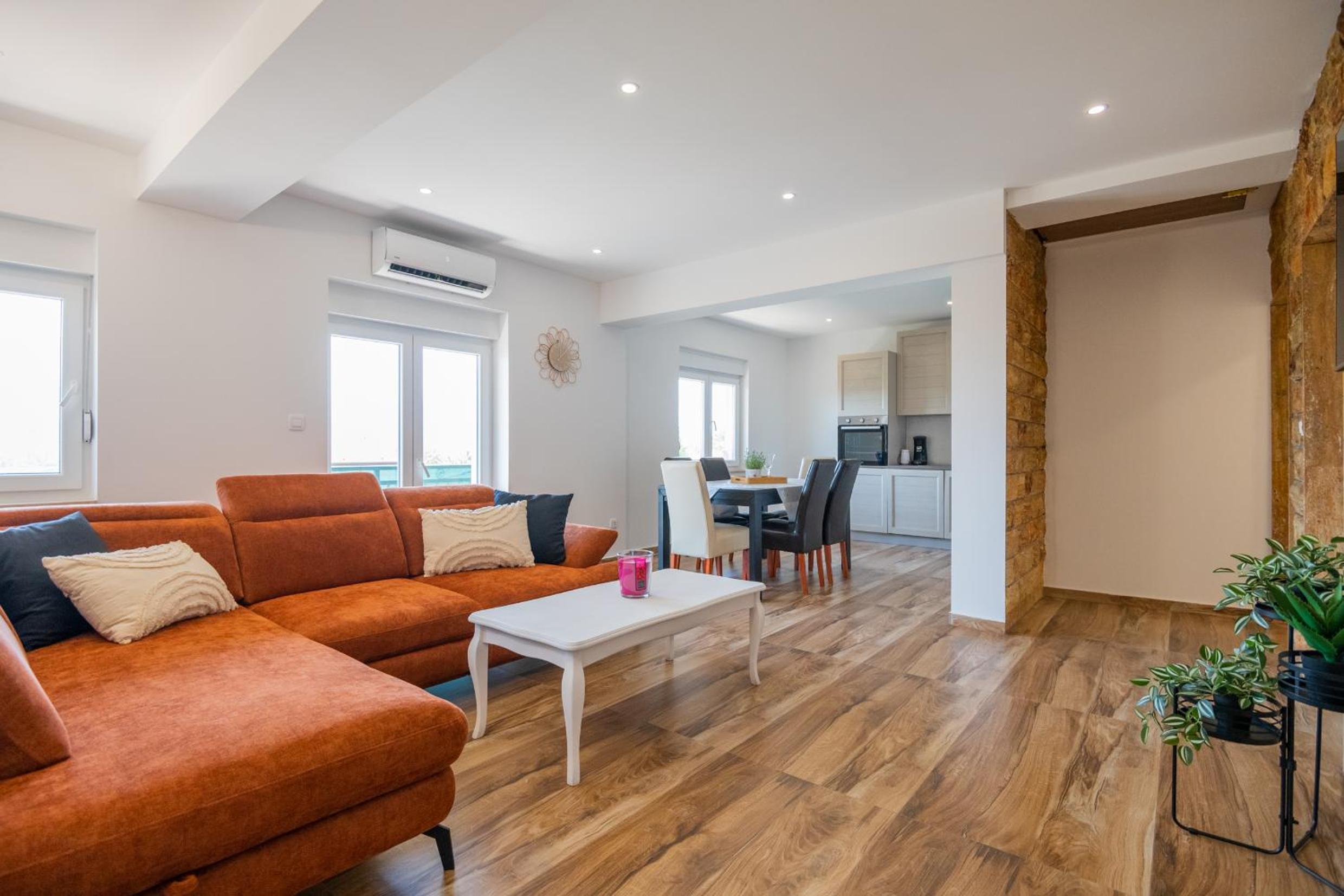 Luxury Apartment Budimir view 2