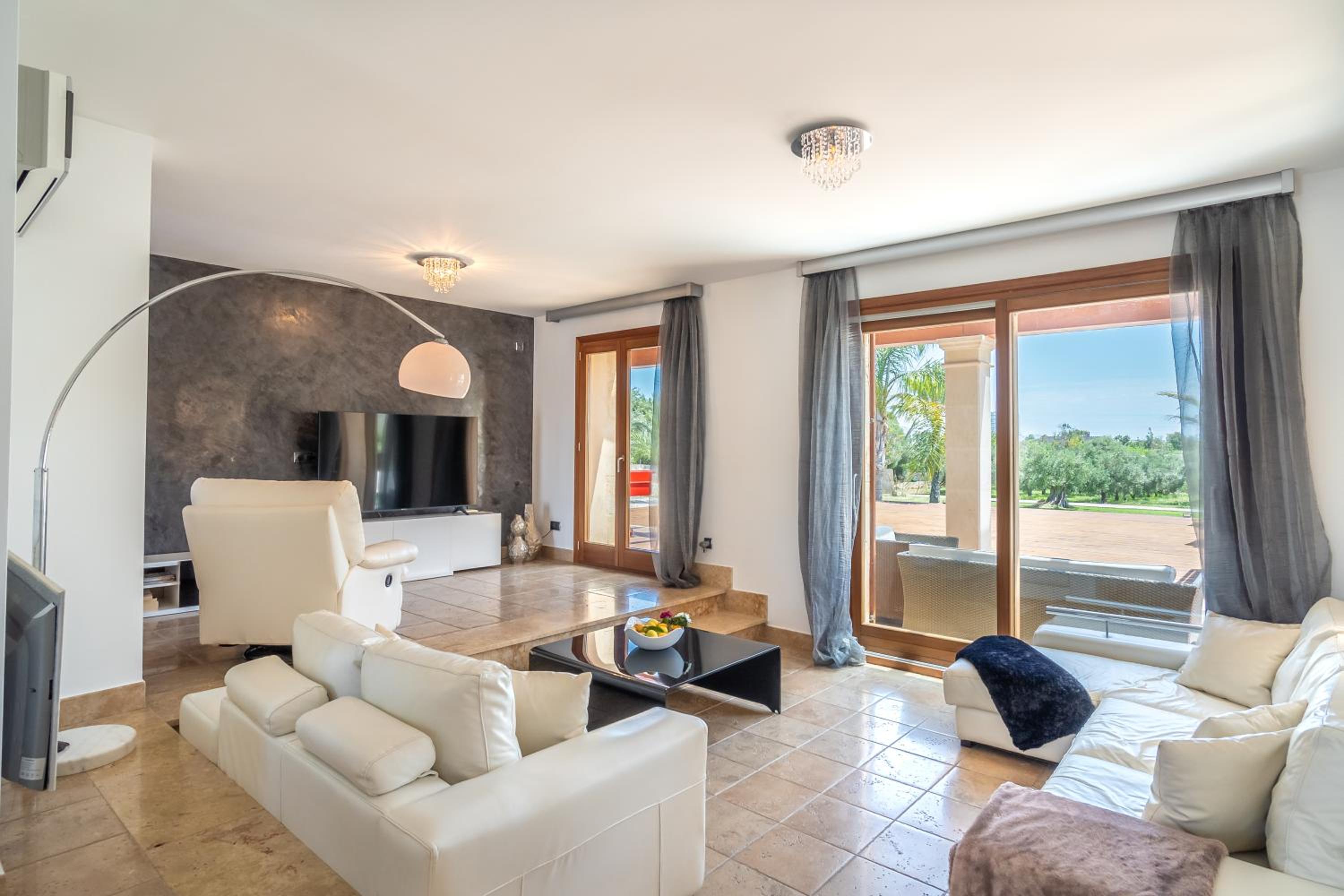 C313 Can Oliva by Mallorca Villa Selection view 4