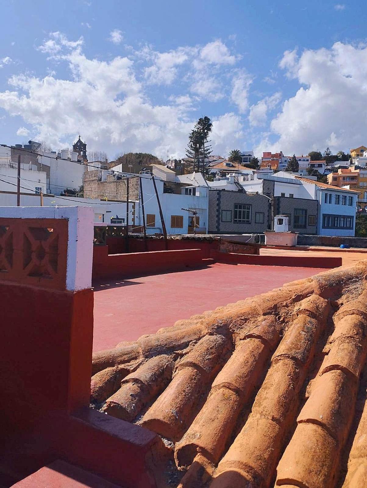 Acoran Family Guests House Firgas with Included Morning Yoga Practice ,there are pets in the house
