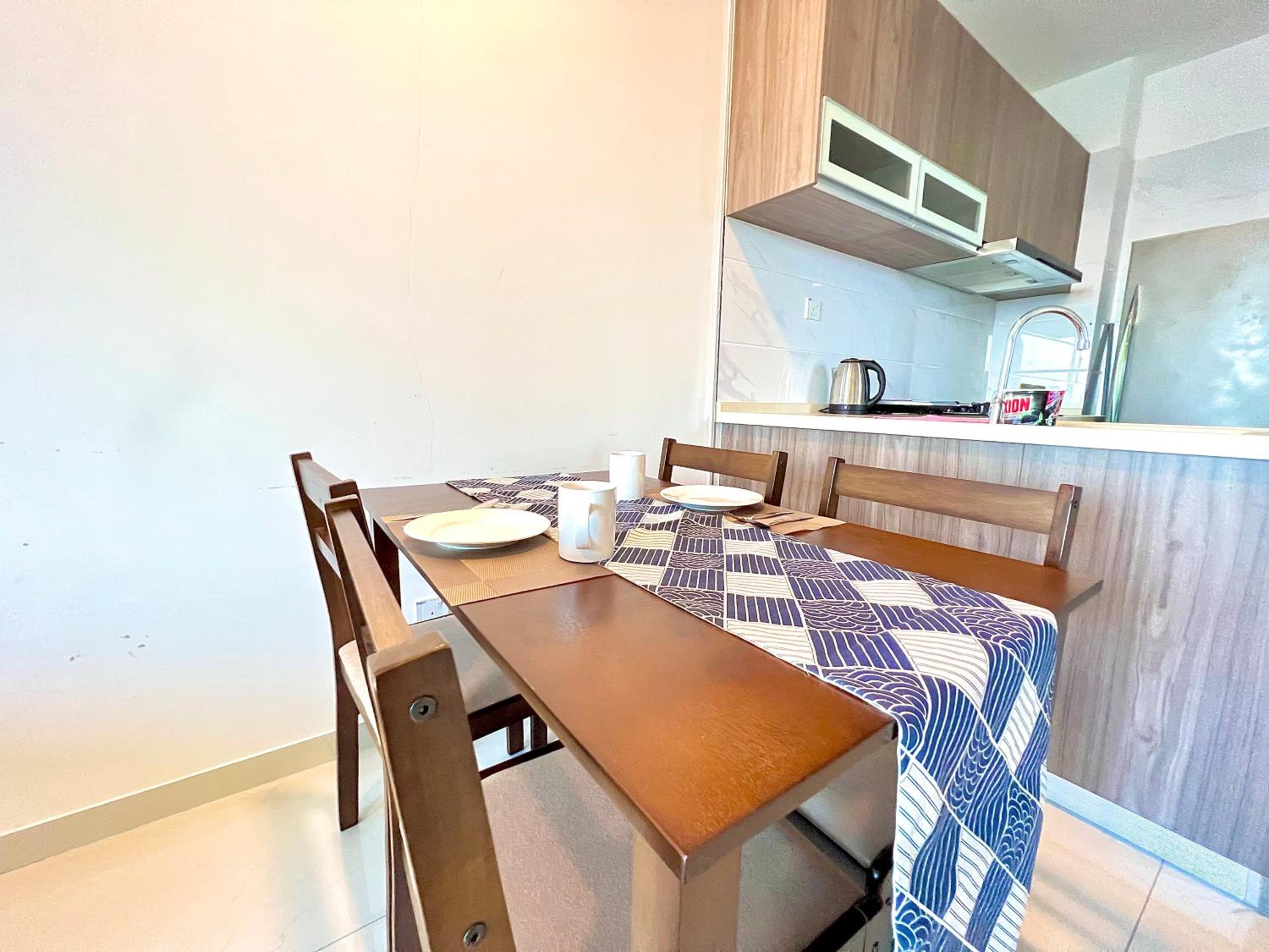 Central Park Tampoi 2 bedroom by Luxecocoo CK