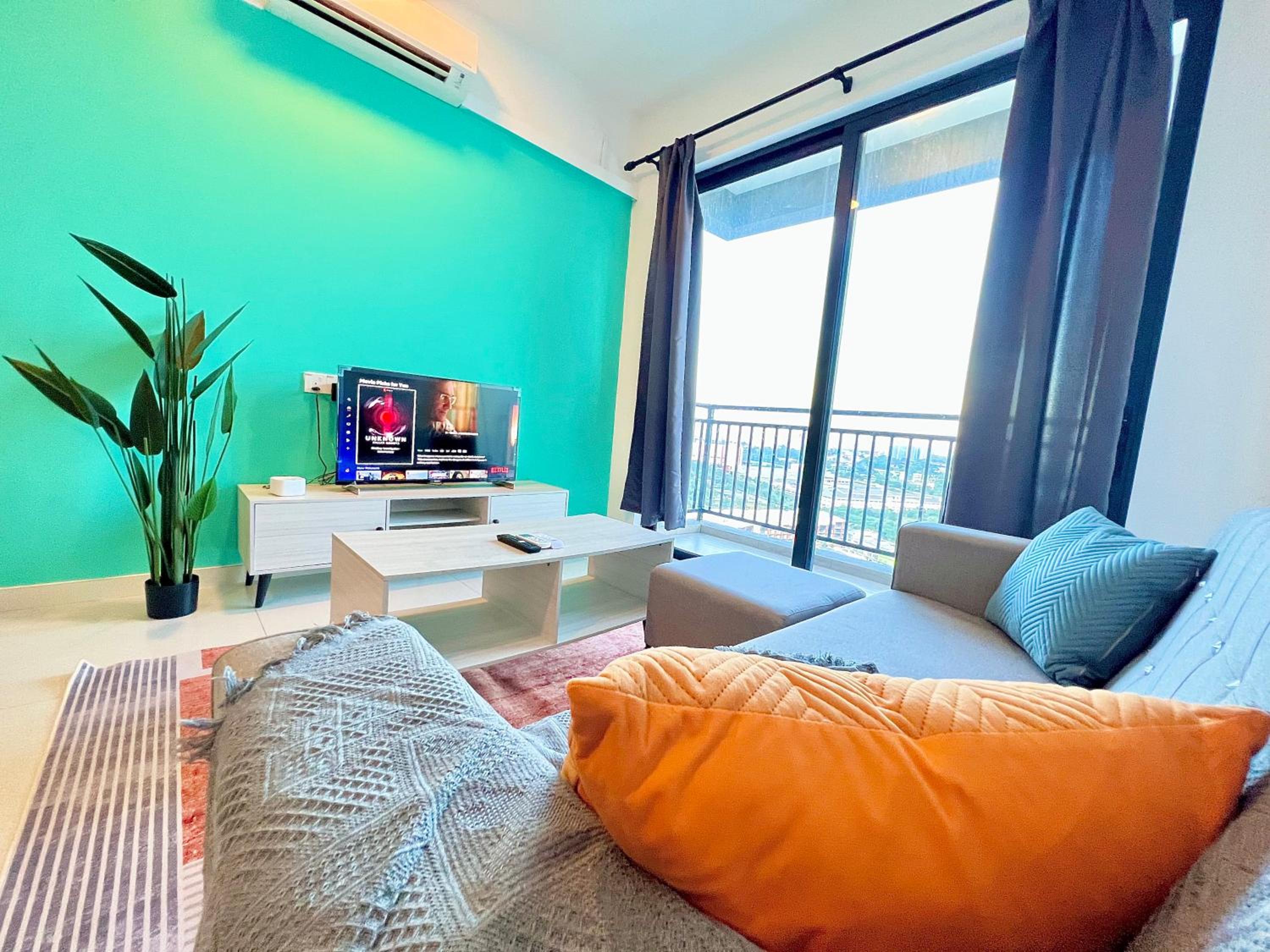 Central Park Tampoi 2 bedroom by Luxecocoo CK