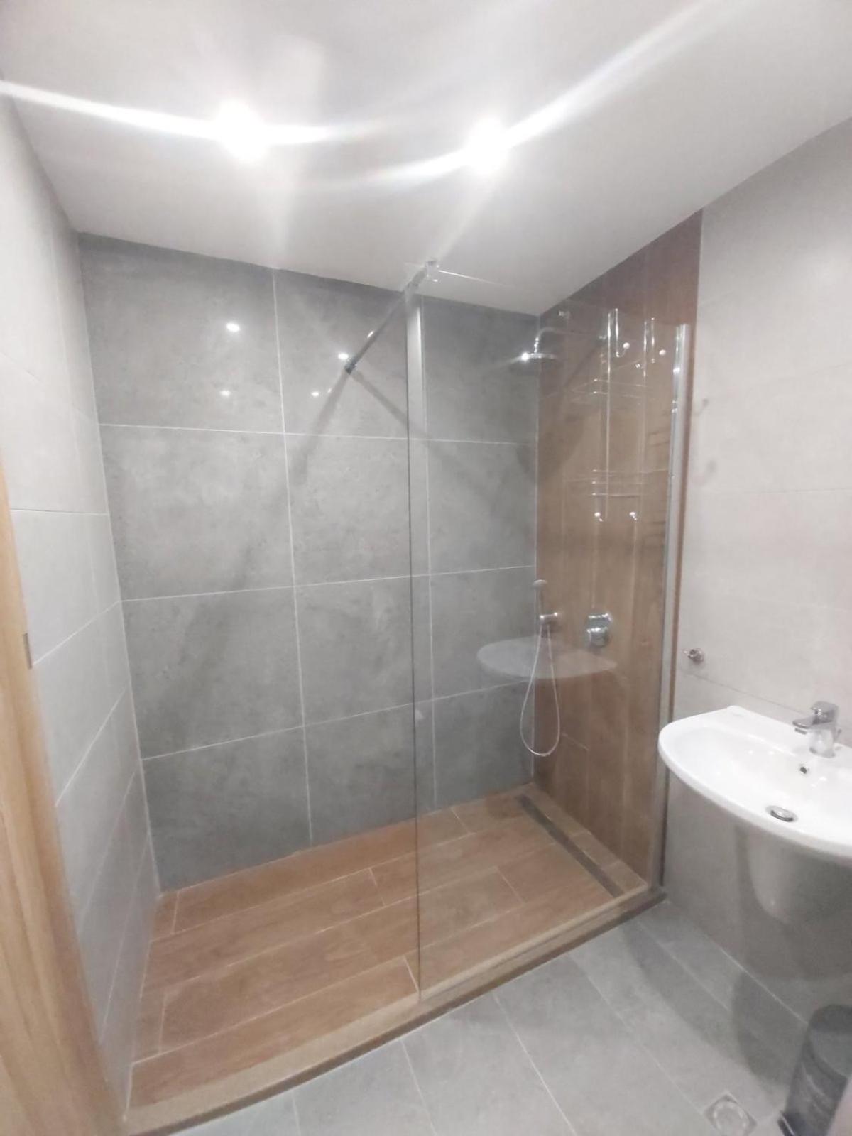 Alpine luxury two bed-two bathrooms apartment B25