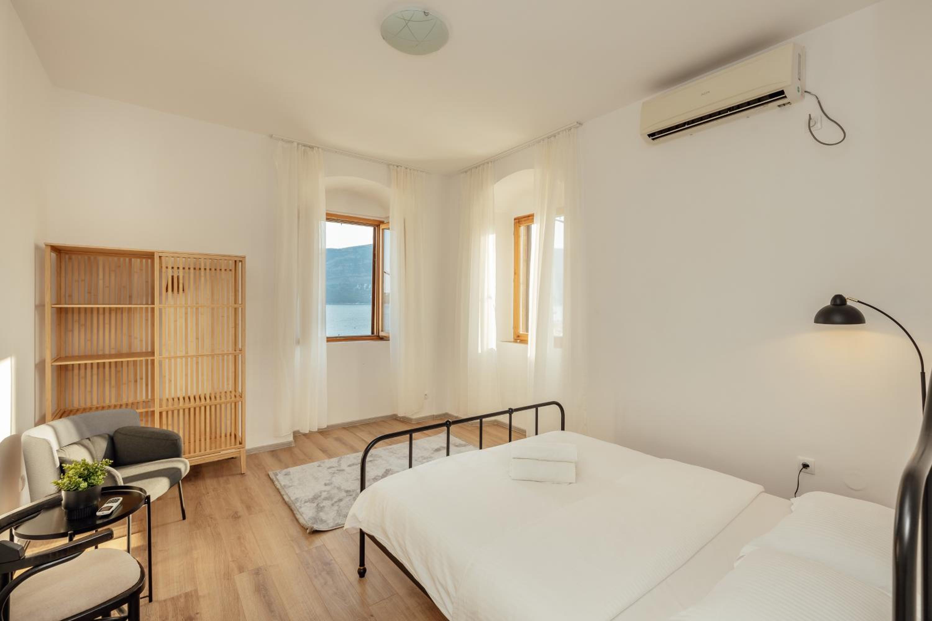 City port Apartment view 3