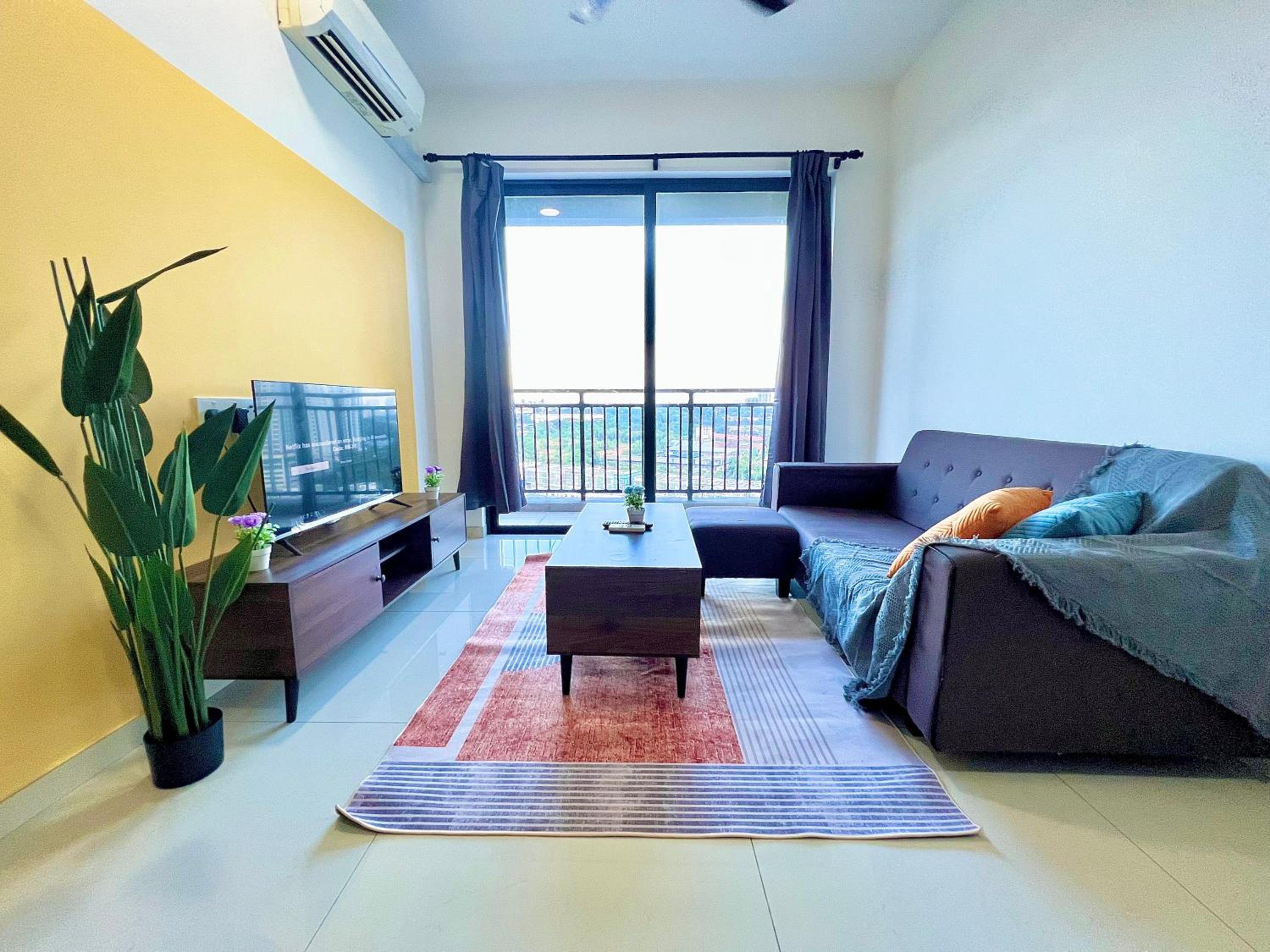 Central Park Tampoi 2 bedroom by Luxecocoo CK
