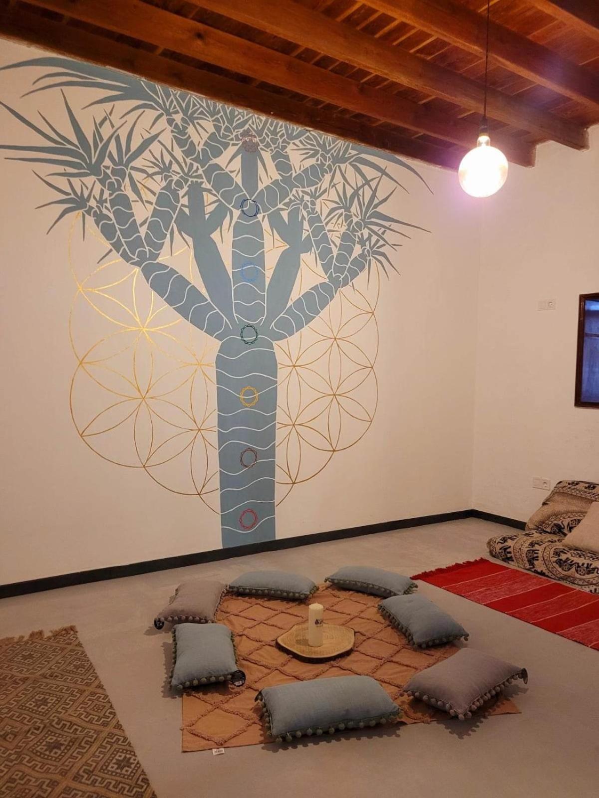 Acoran Family Guests House Firgas with Included Morning Yoga Practice ,there are pets in the house