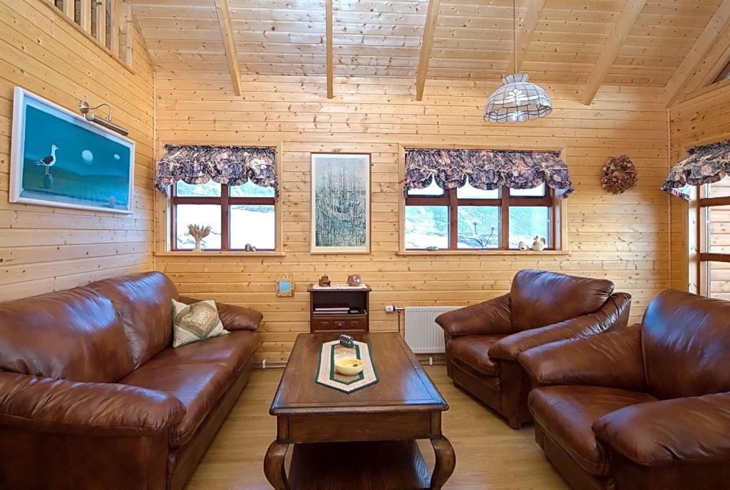 Gljúfurbústaðir Holiday Homes