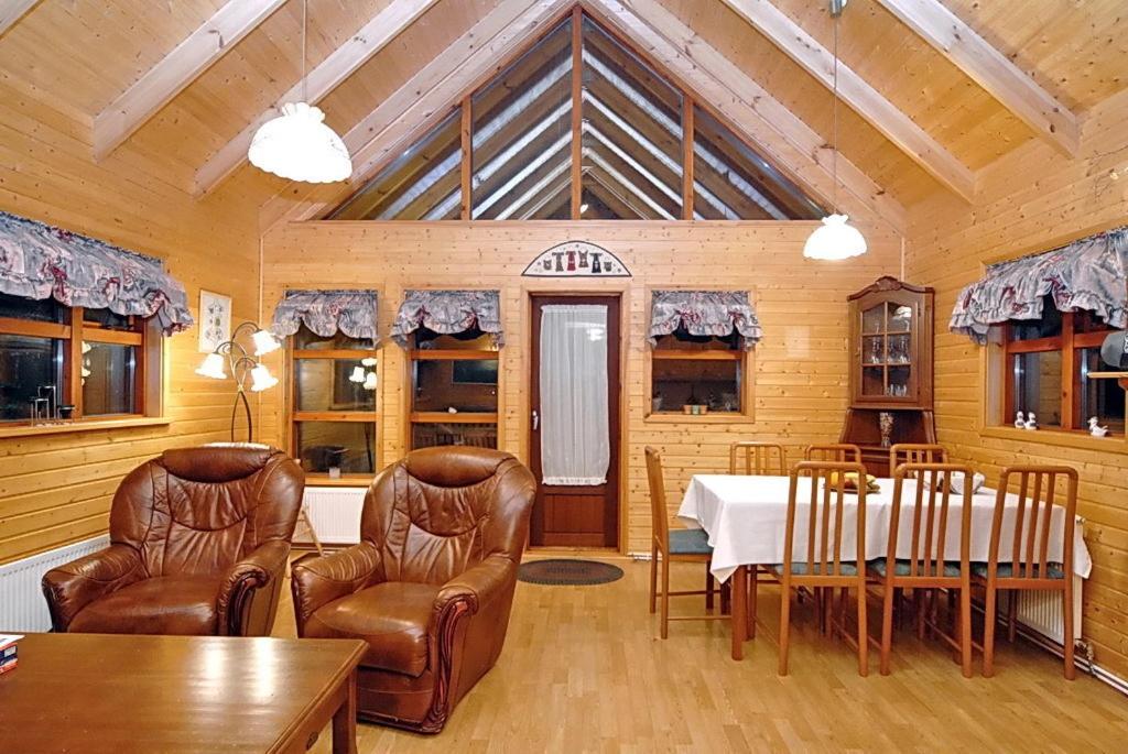 Gljúfurbústaðir Holiday Homes