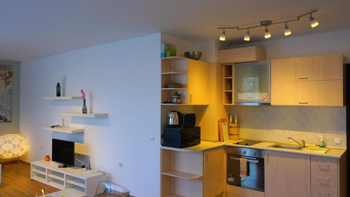Photo 50