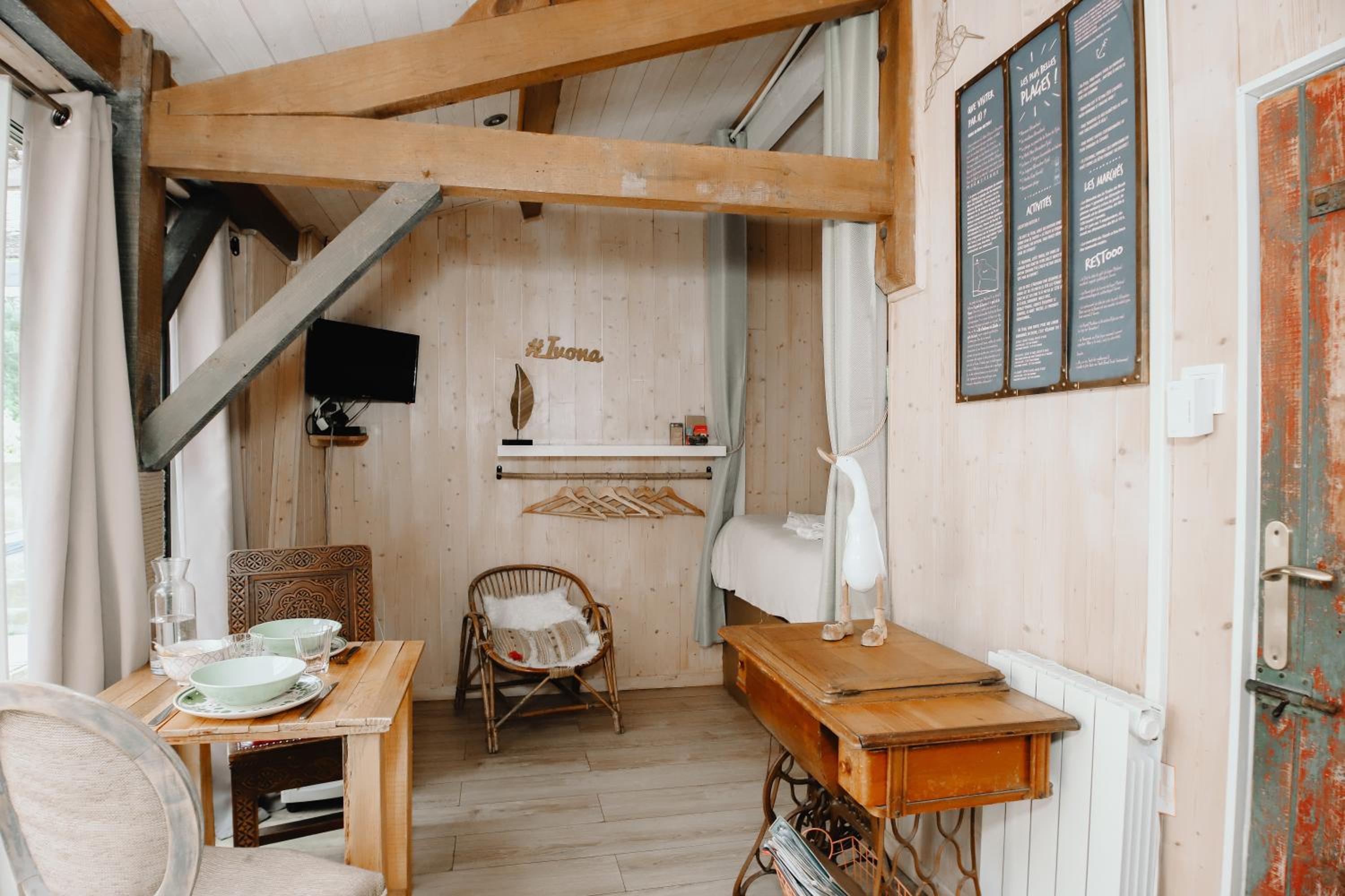 Le Cabanon doré, Suite SPA et nature chez Ivona Vacances