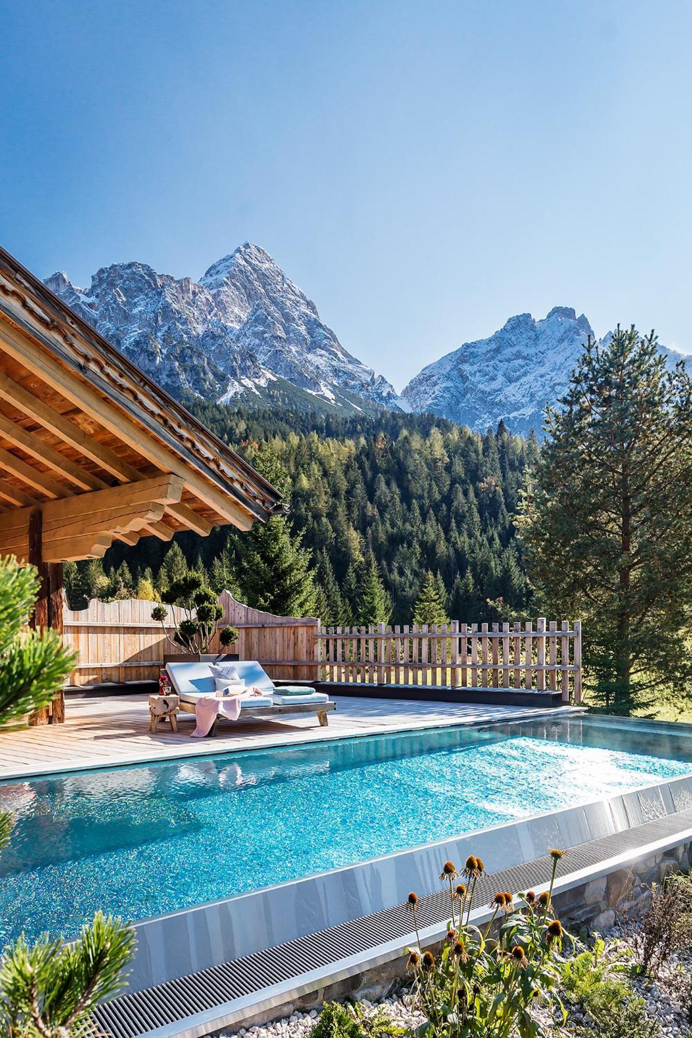 LaPosch - Living Lands