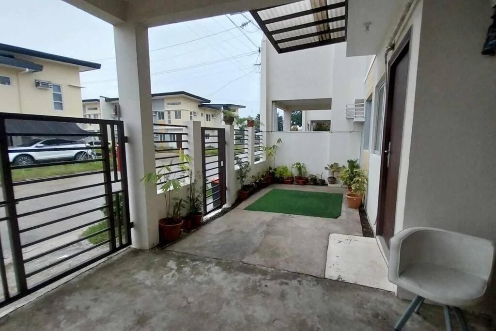 2 Storey House 4 BR Diamond Heights Near Airport view 5