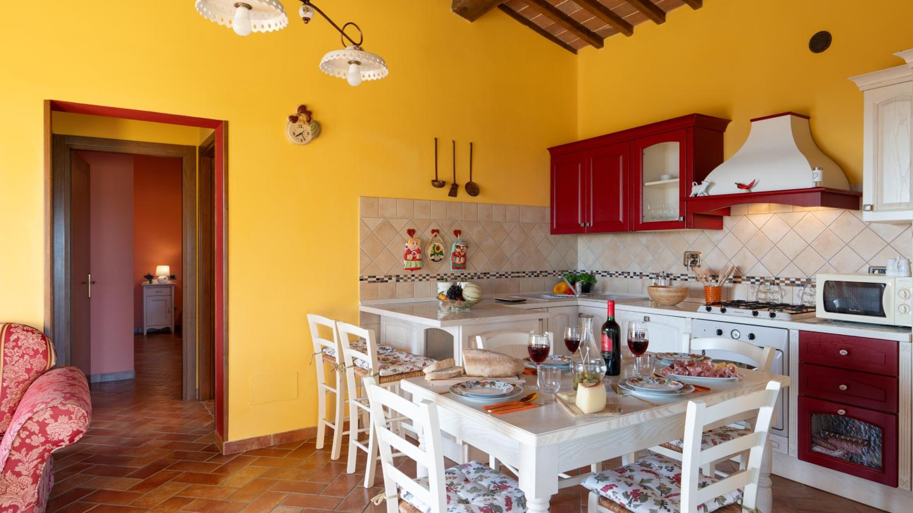 Peruccio 4, Emma Villas view 3