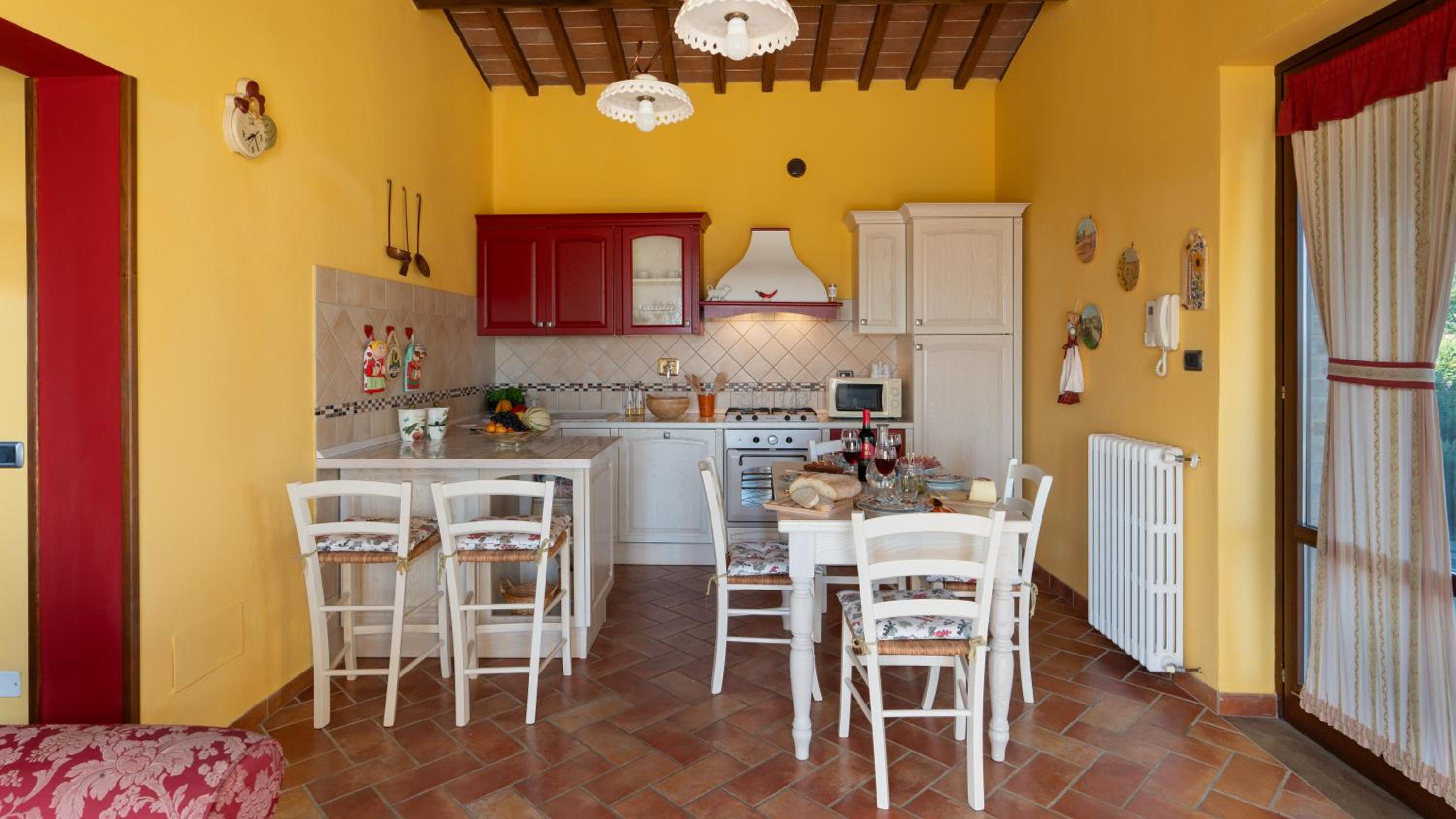 Peruccio 4, Emma Villas view 4