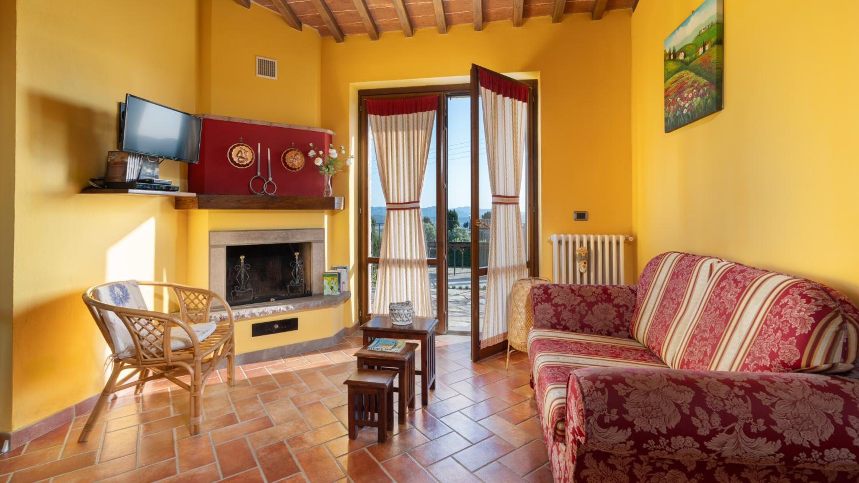Peruccio 4, Emma Villas view 2