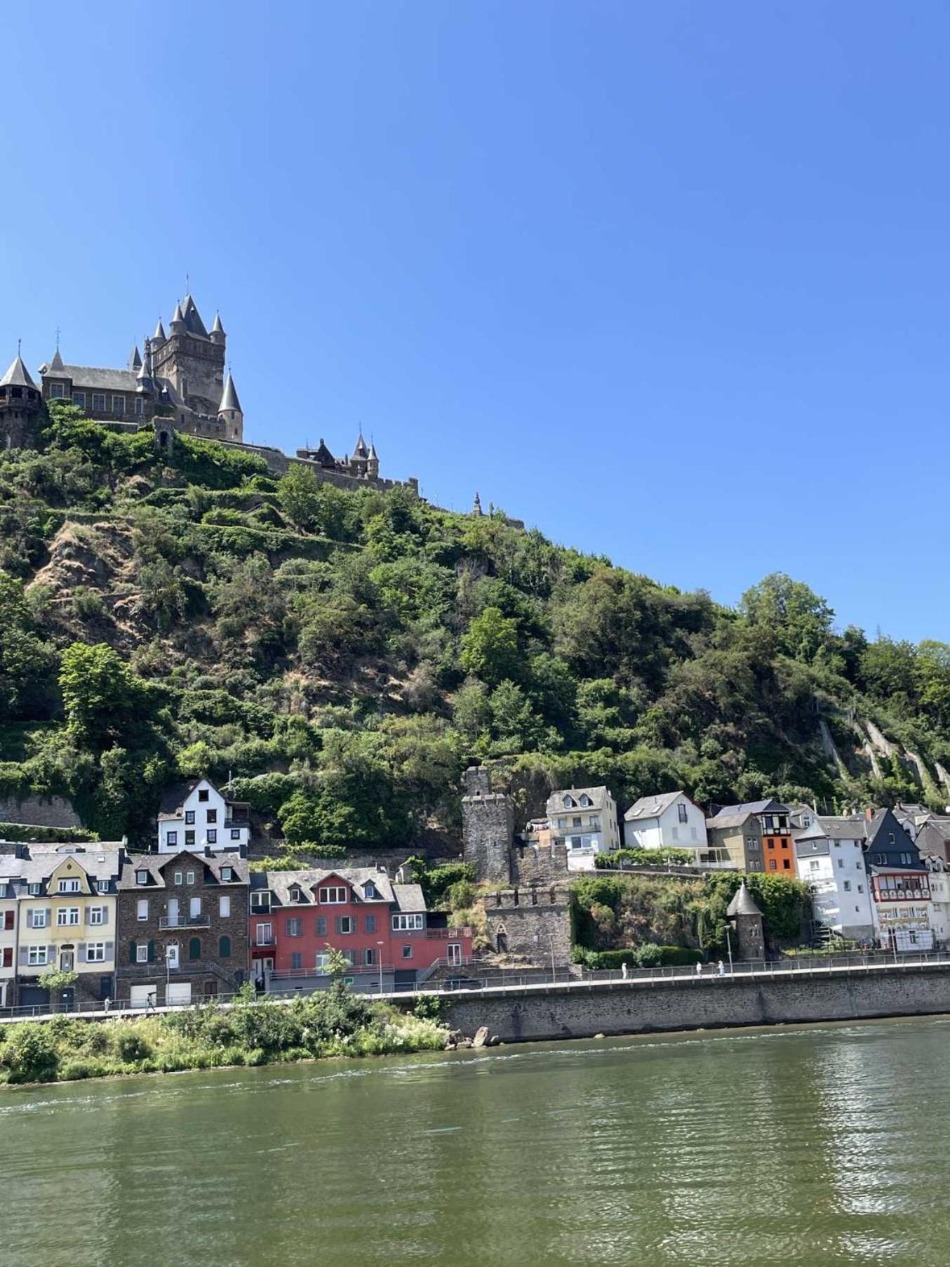 Burghaus-Cochem
