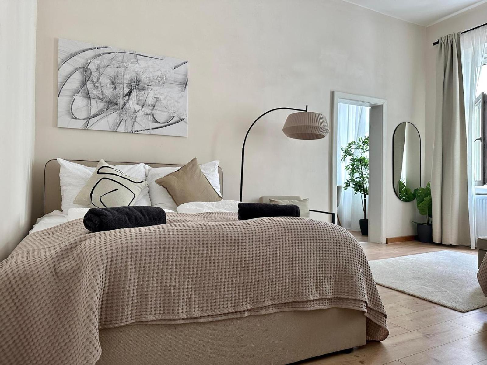 Spacious Apartment, 3 min to U6 Alserstraße