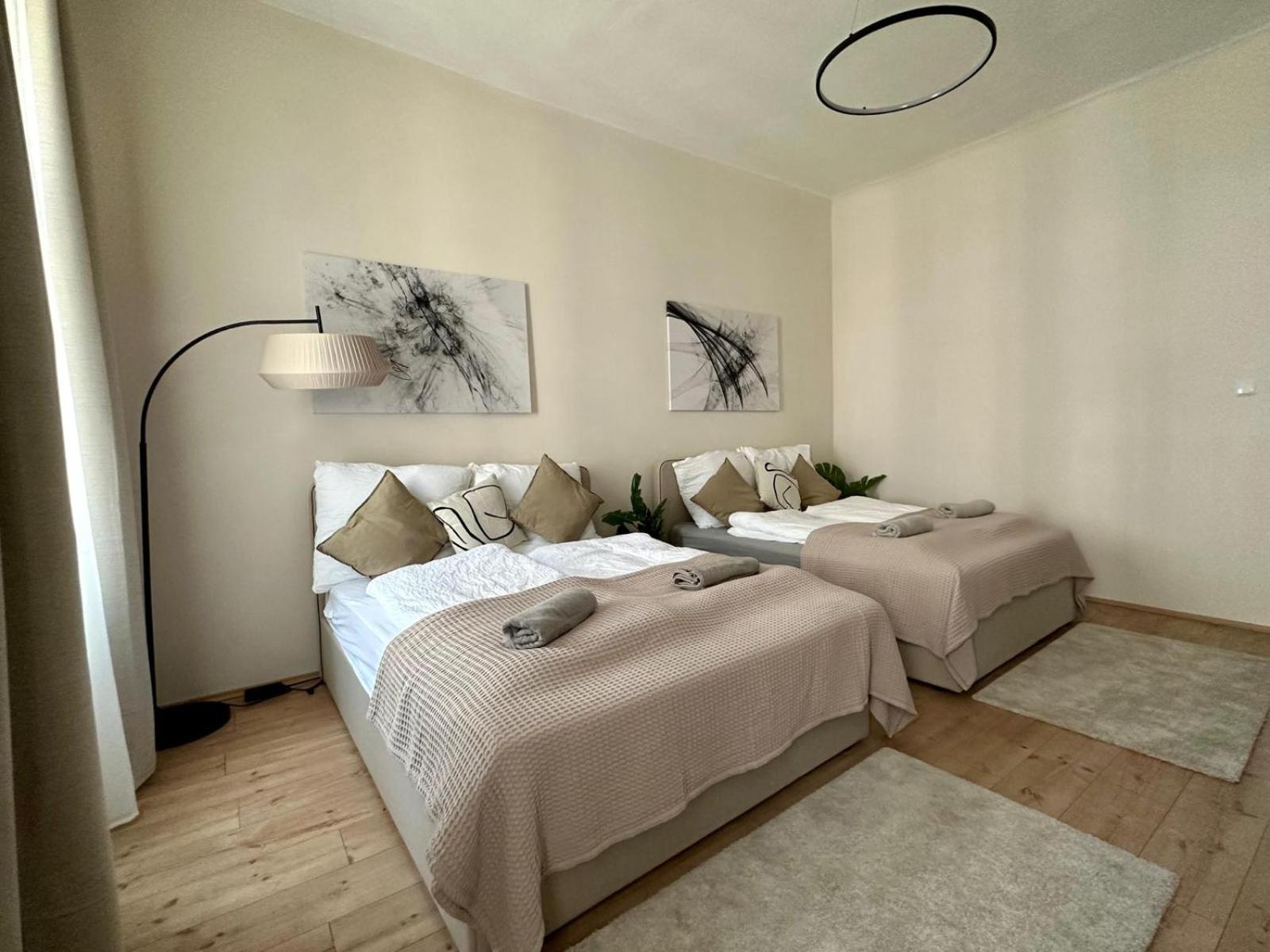 Spacious Apartment, 3 min to U6 Alserstraße