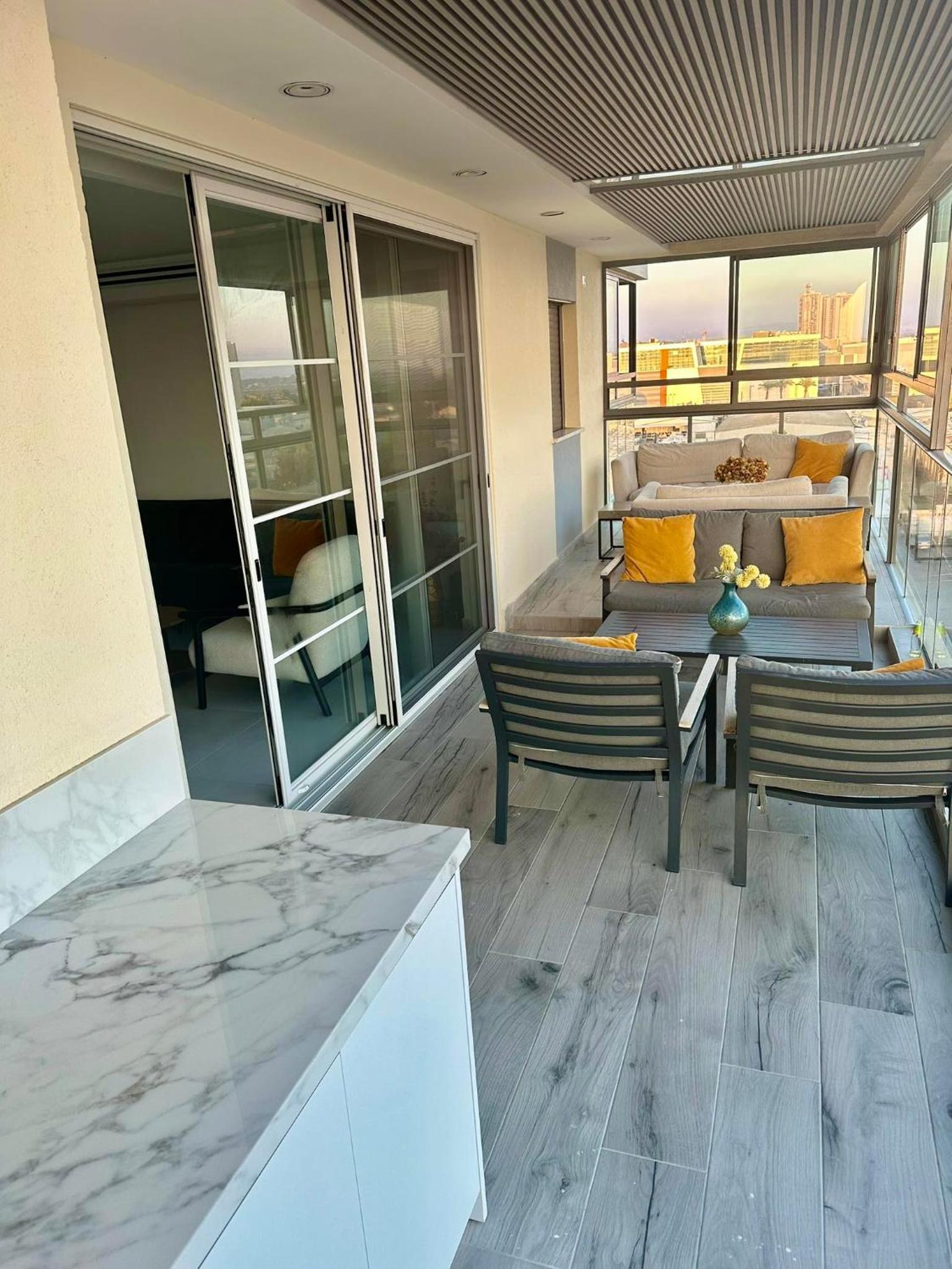 Suite In White, photo 30