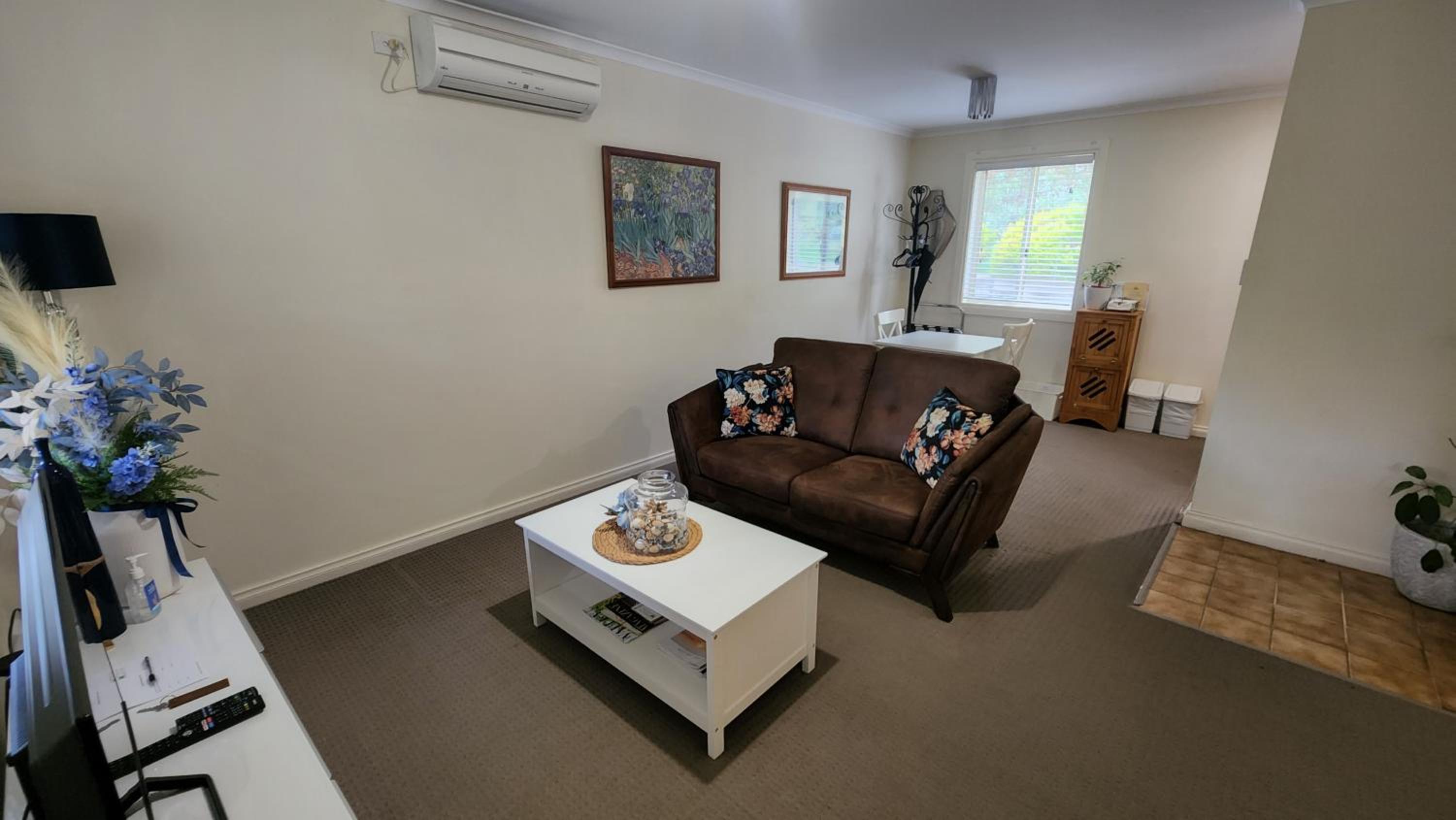 Riesling Trail & Clare Valley Cottages
