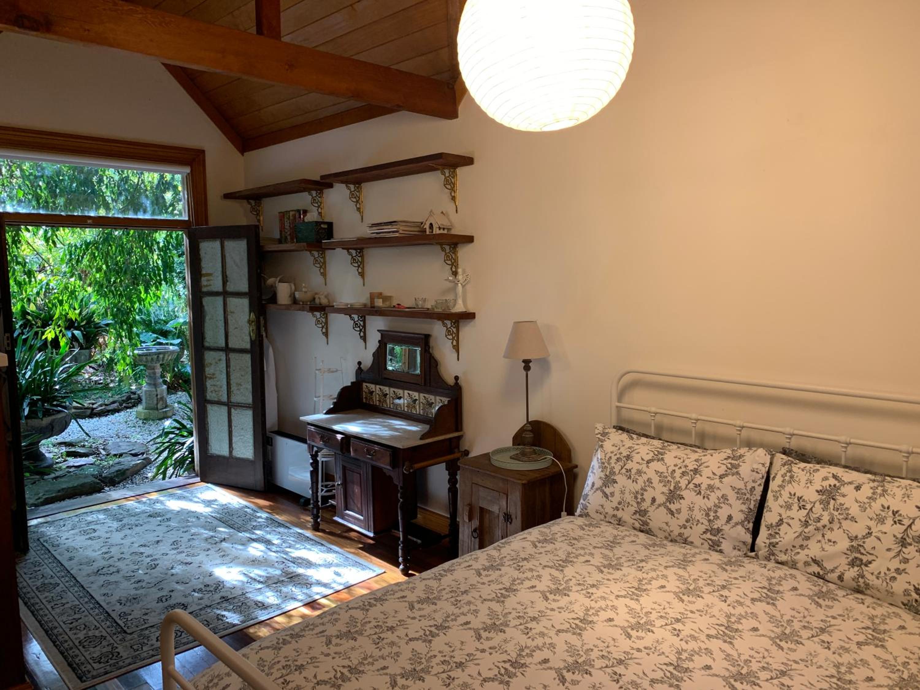 Garden studio