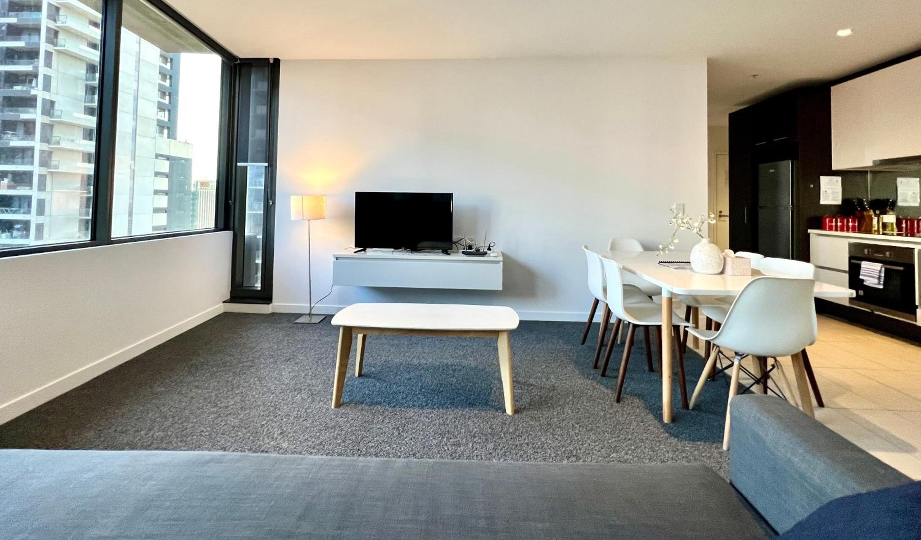 ReadySet Apartments at Madison
